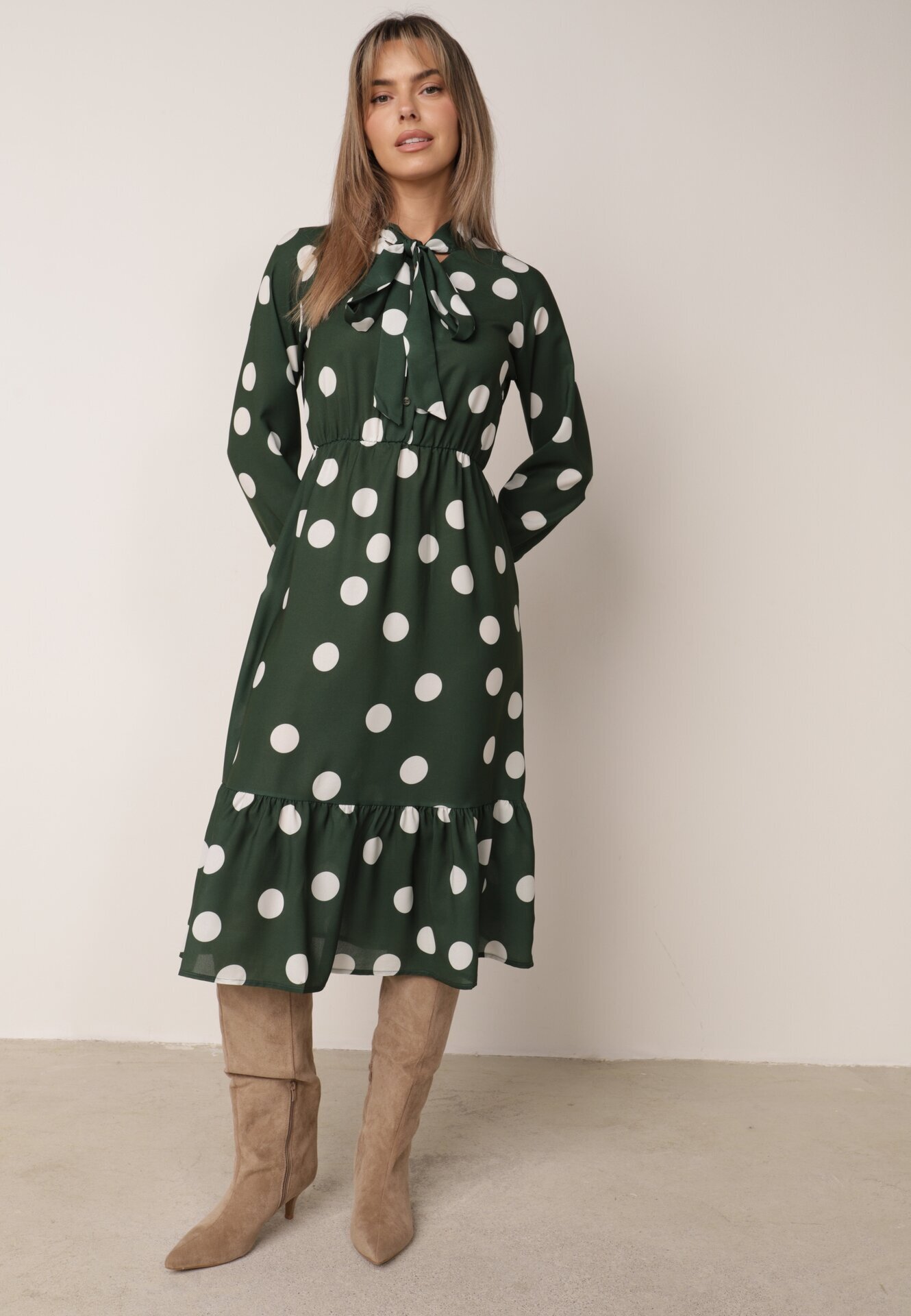 ann gissy Rochie Cloș Midi Verde închis cu legătură la decolteu cu buline Velvina