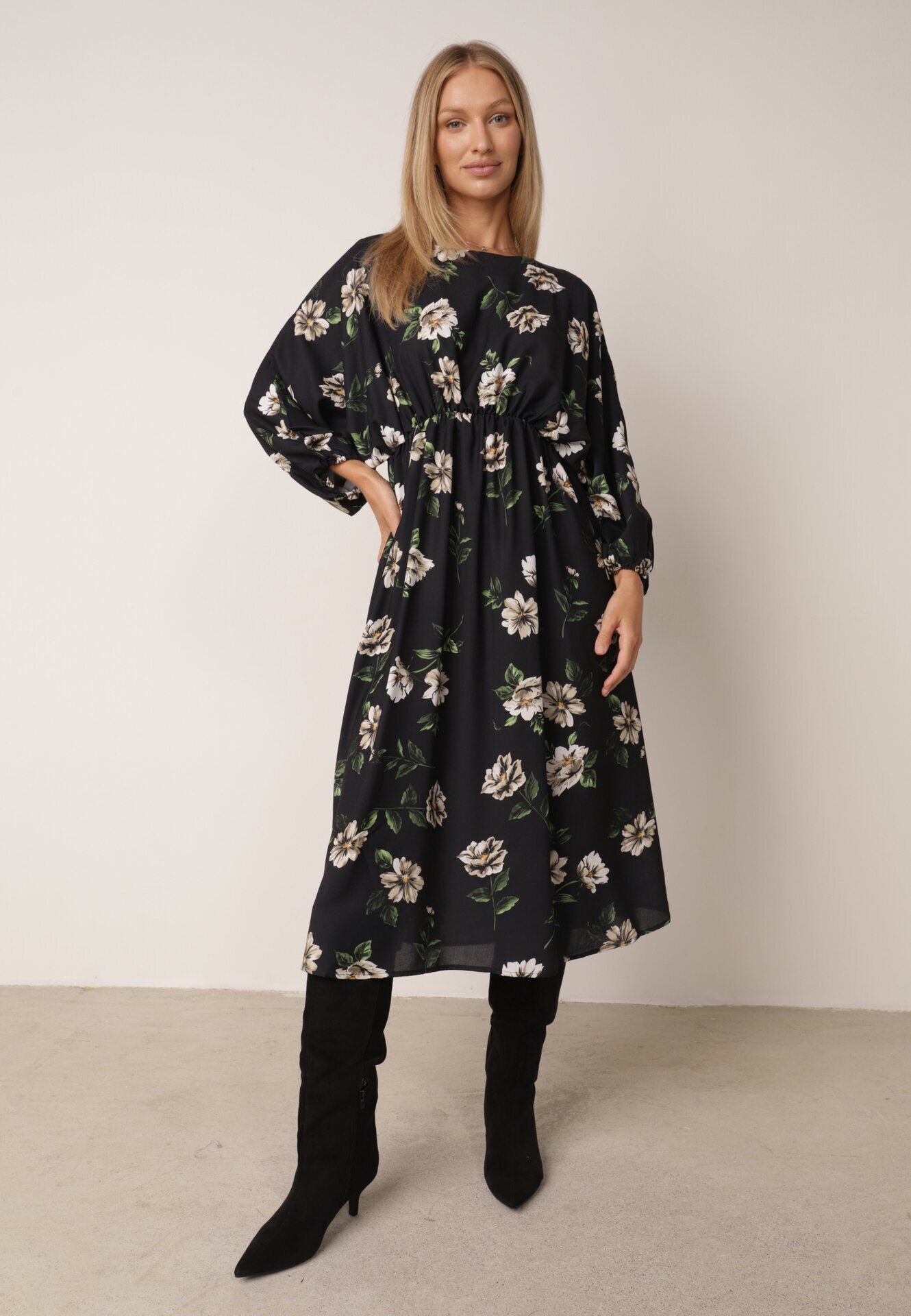 ann gissy Rochie Cloș Negru-Bej Midi cu Mâneci Liliac cu flori Gervia