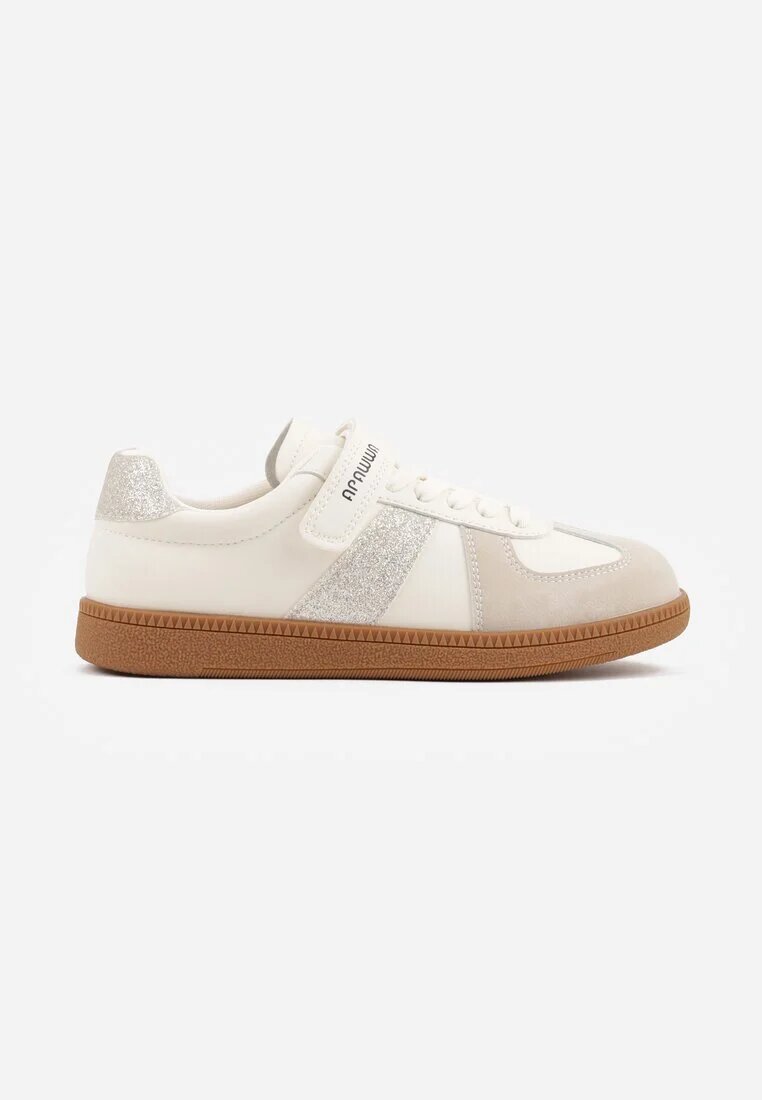 apawwa Adidași Bej tip tenis Aurarenna