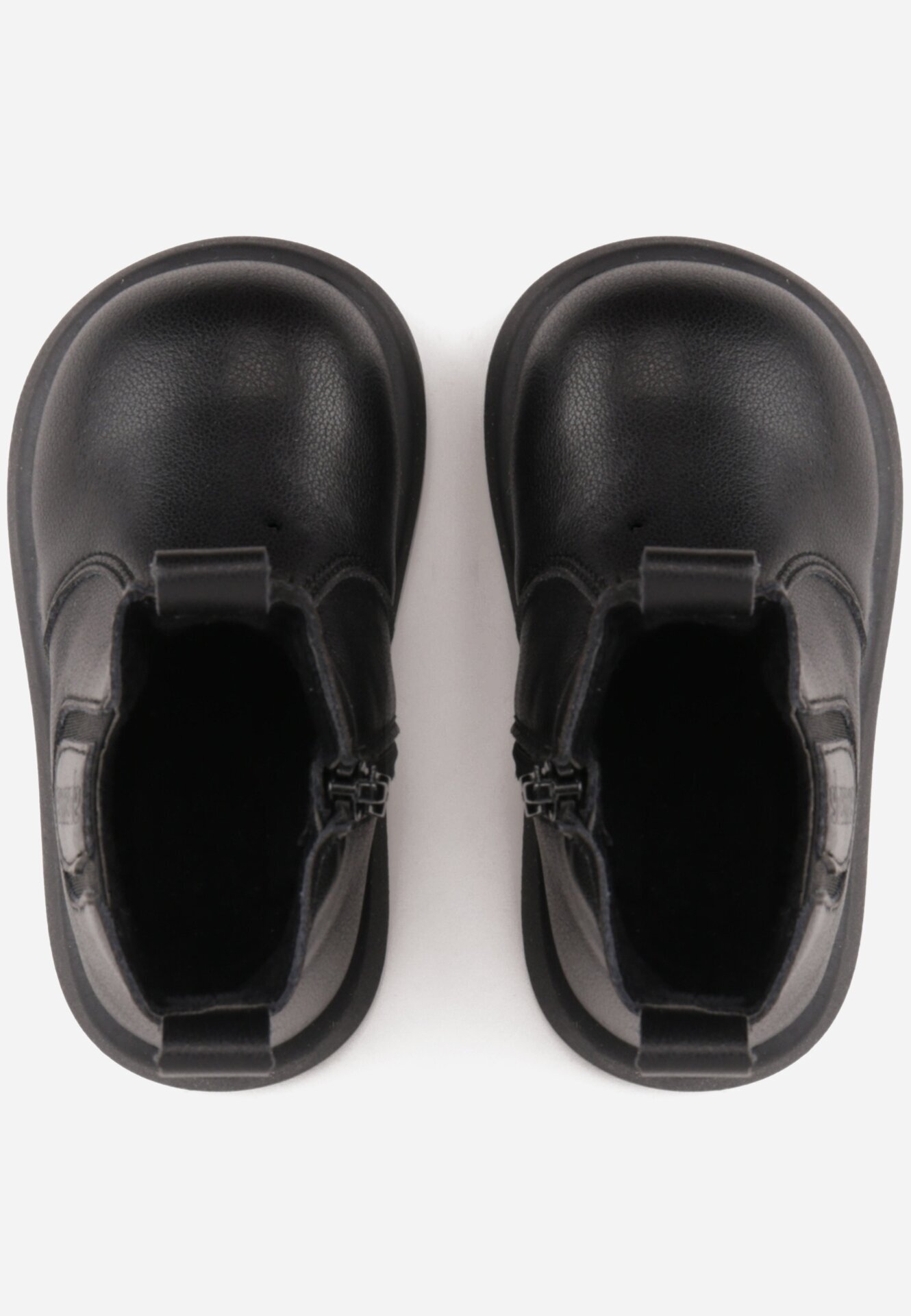 apawwa Botine Casual în Stil Chelsea cu Vârf Larg Dionne Negre