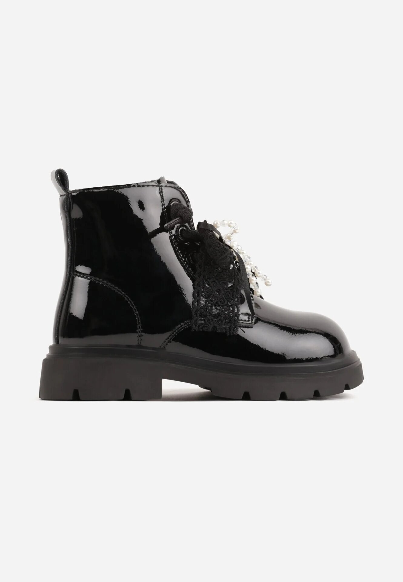 apawwa Botine lăcuite cu talpă profilată și fundiță decorativă detașabilă Raimara Negre