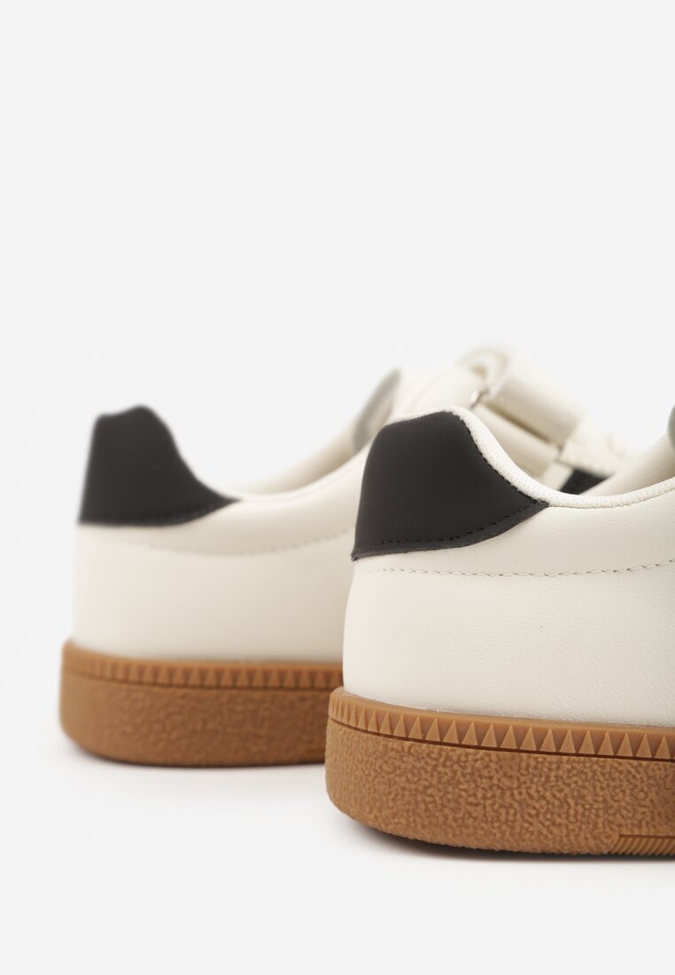apawwa Încălțăminte Sport Bej și Negru Sneakers în Stil Tenis Aurarenna