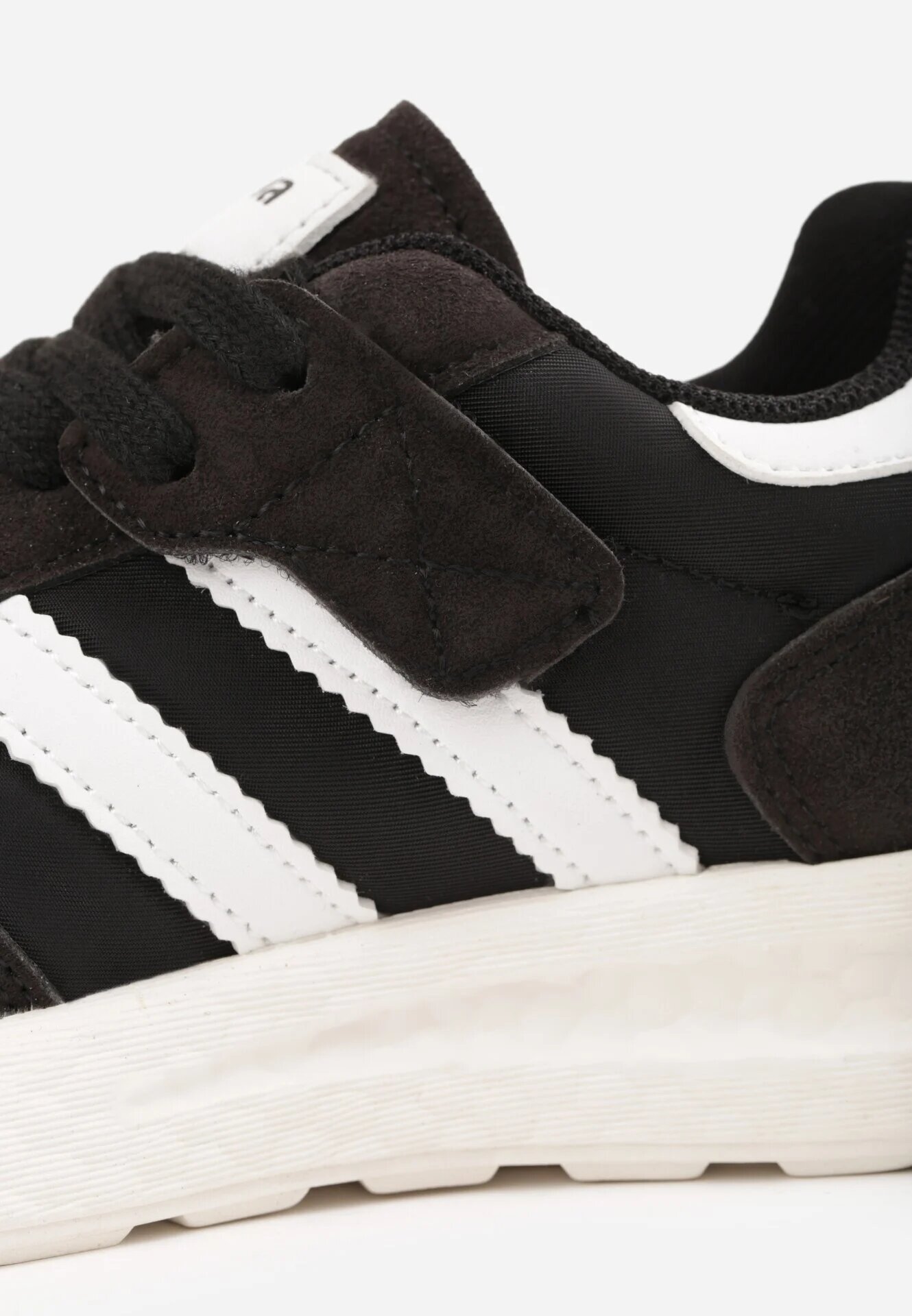 apawwa Pantofi sport sneakers cu scai și branț din piele Ladru Negri