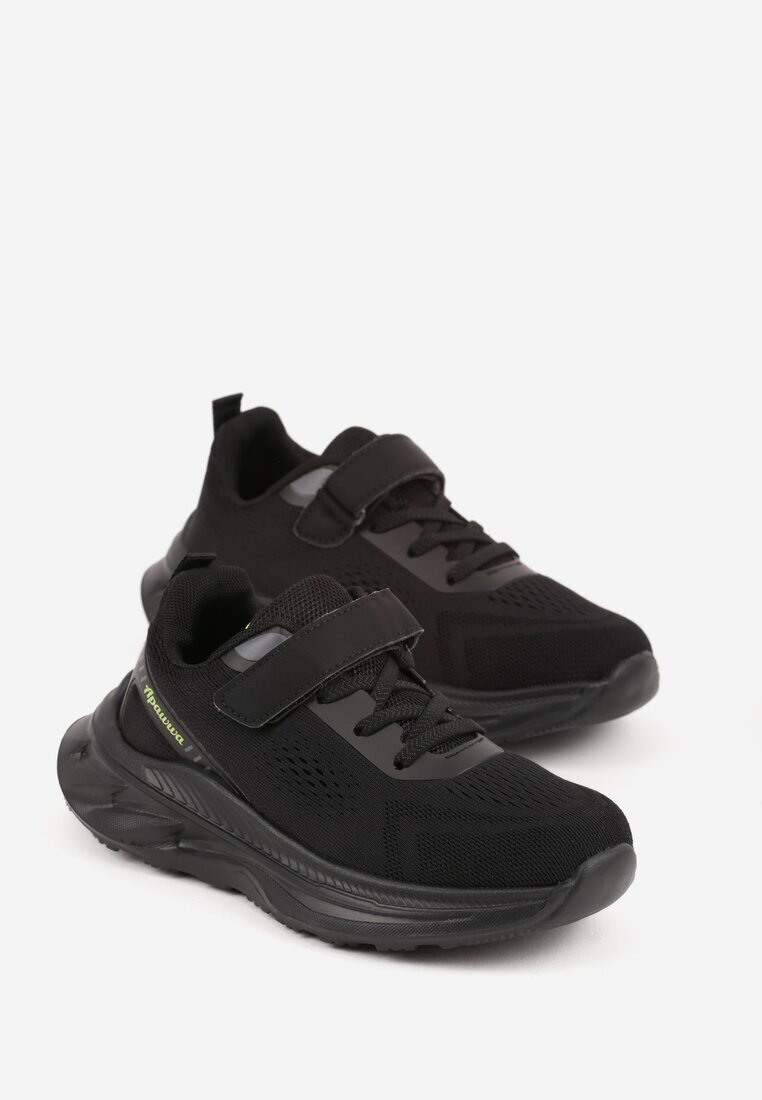 apawwa Sneakerși Negri cu talpă groasă cu relief Hyrene