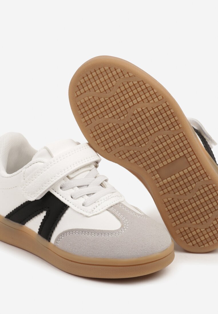 bacio&bacio kids Pantofi Sport Alb-Negru în stil teniși cu Benzi Lavlevi