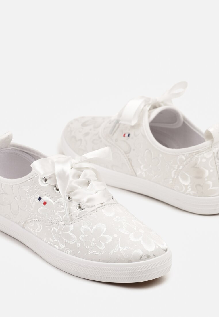 ballada Adidași Albi cu model floral Telanilisa