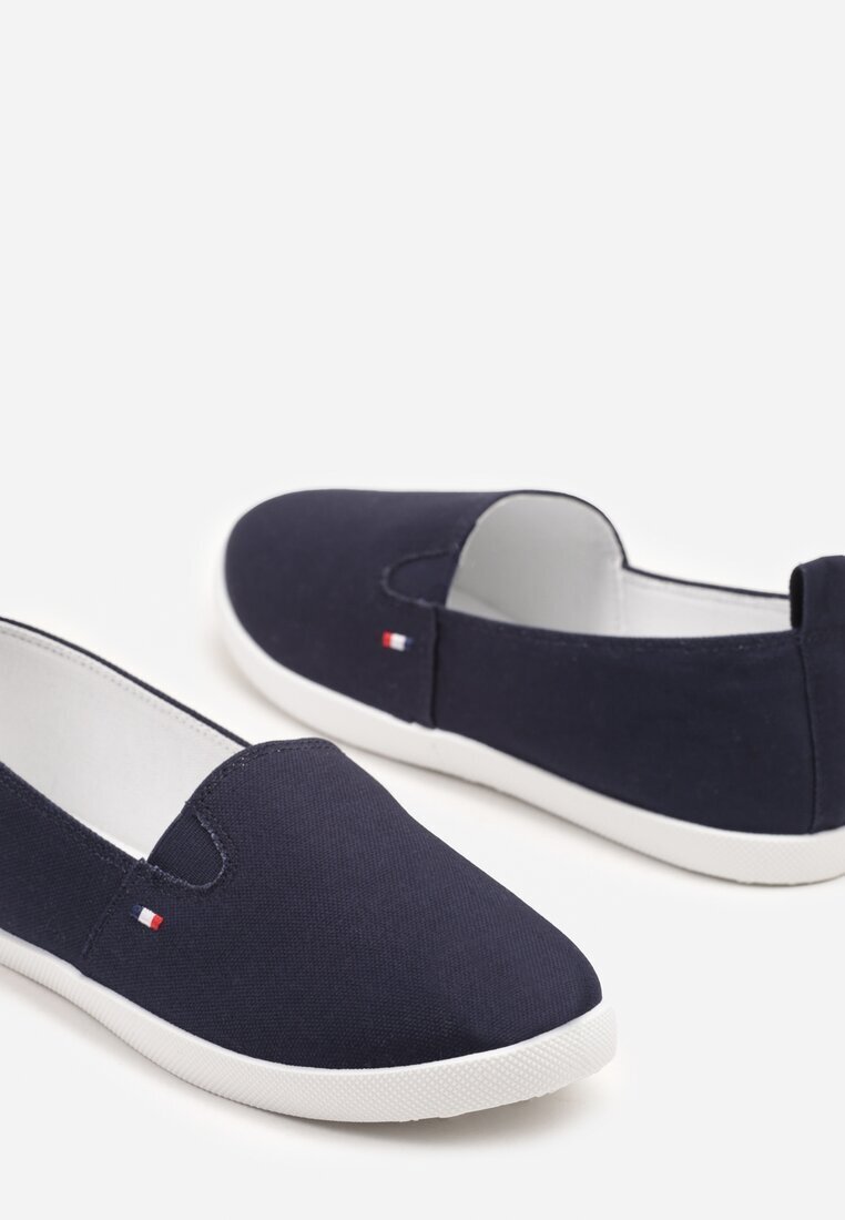 ballada Adidași Bleumarin Vices cu un design clasic sub gleznă Telmira