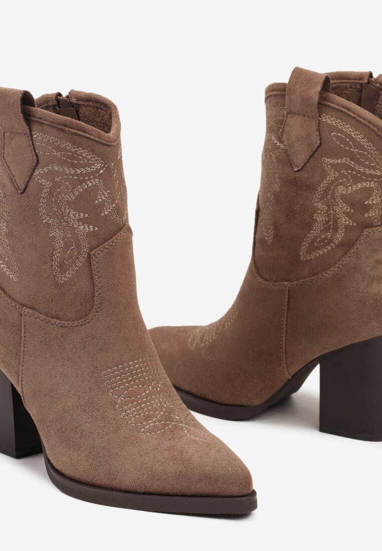 ballada Ghete Bej închis cu toc stil cowboy cu broderie decorativă Riala