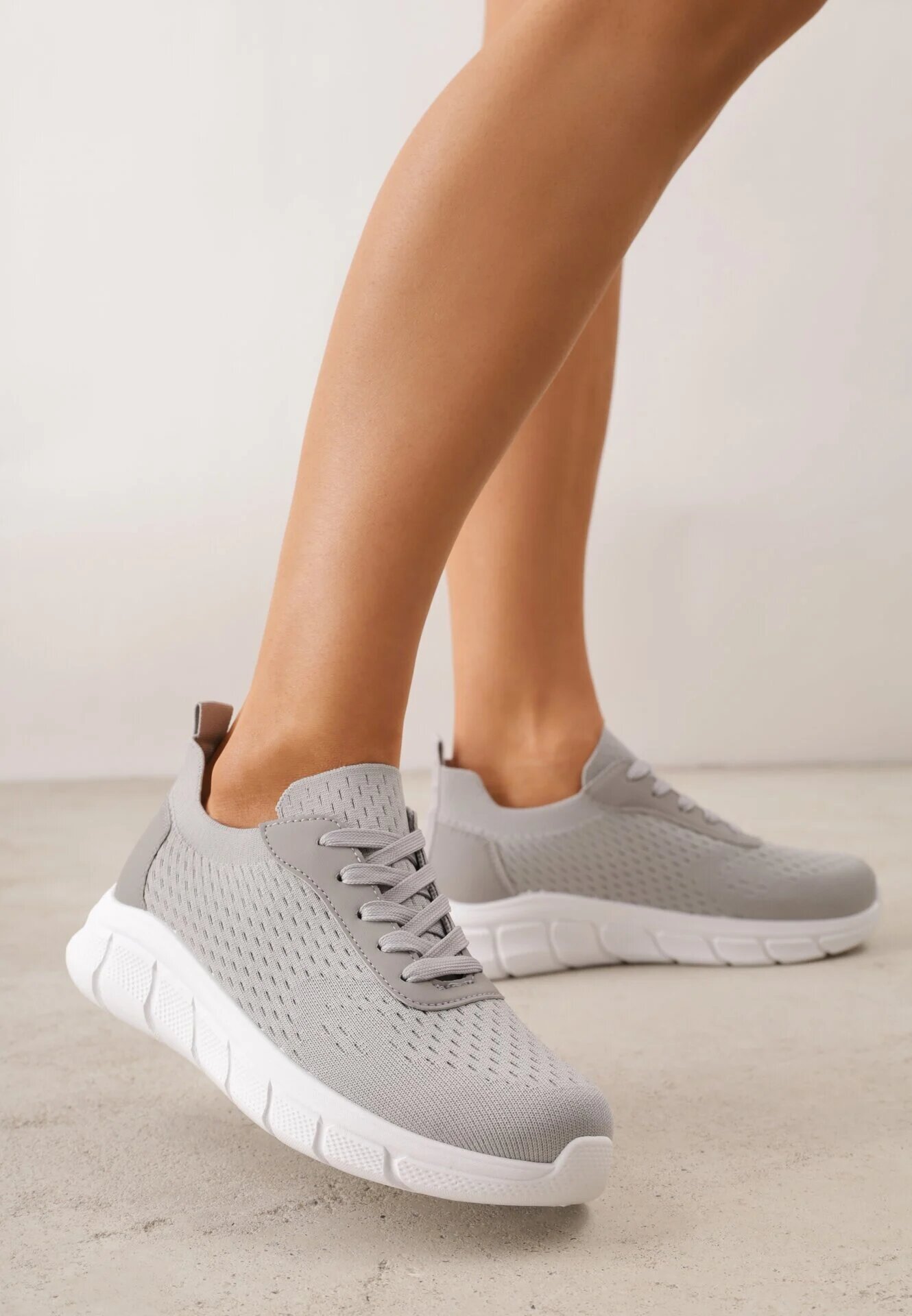 ballada Pantofi sport Gri