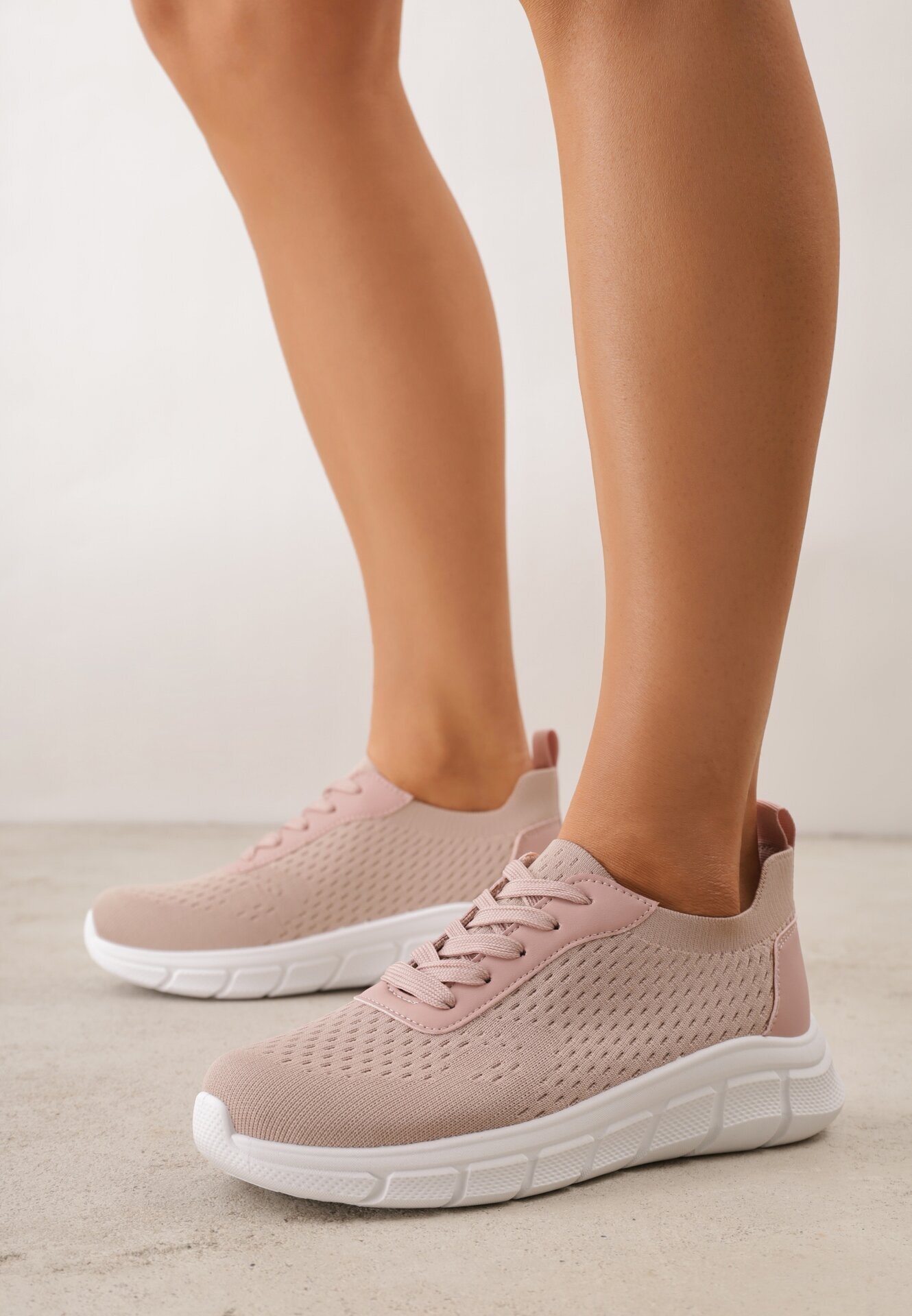 ballada Pantofi sport Roz
