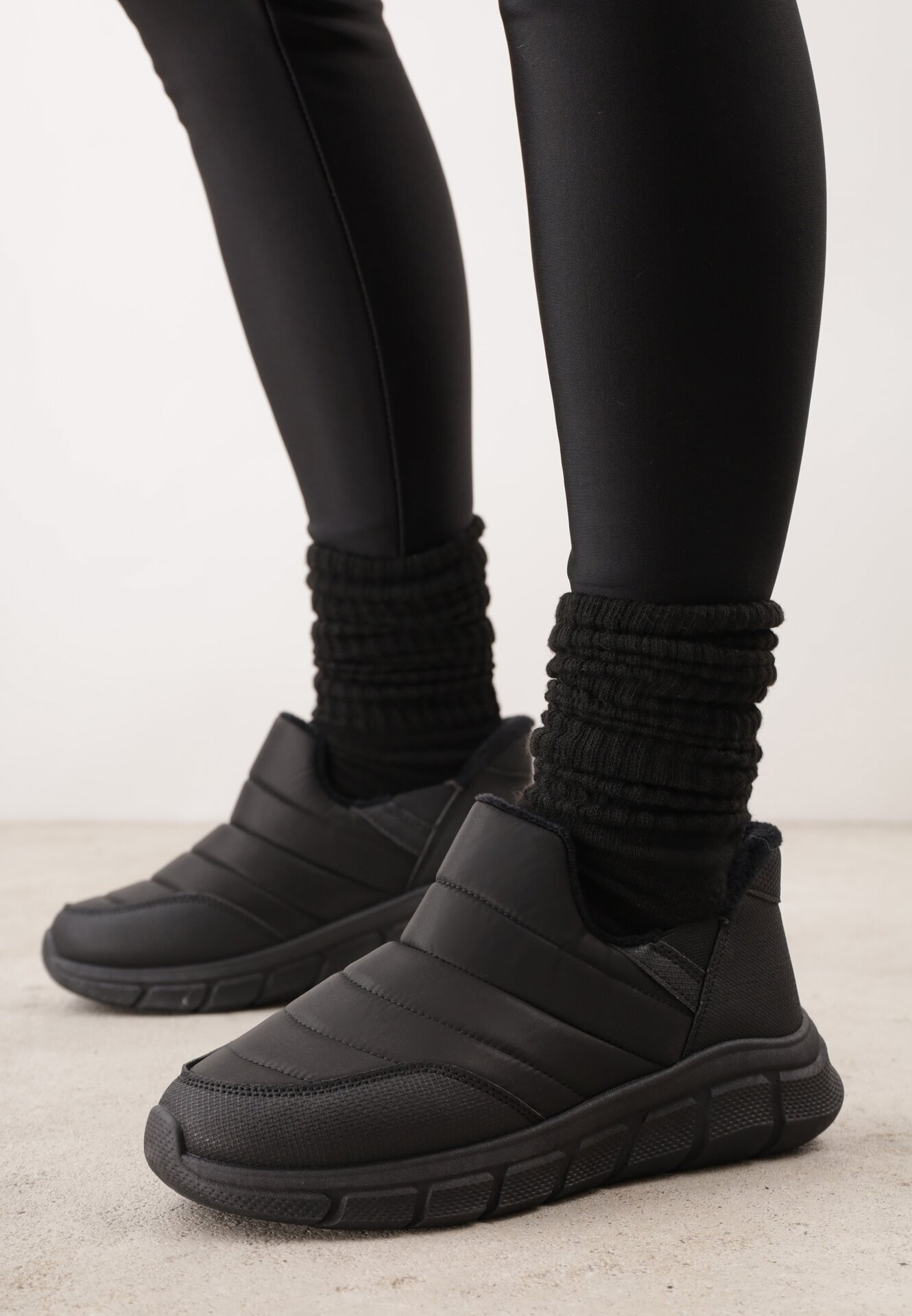 ballada Sneakers Negre Matlasate Ghete de zăpadă pe Platformă Groasă Embosată Verta