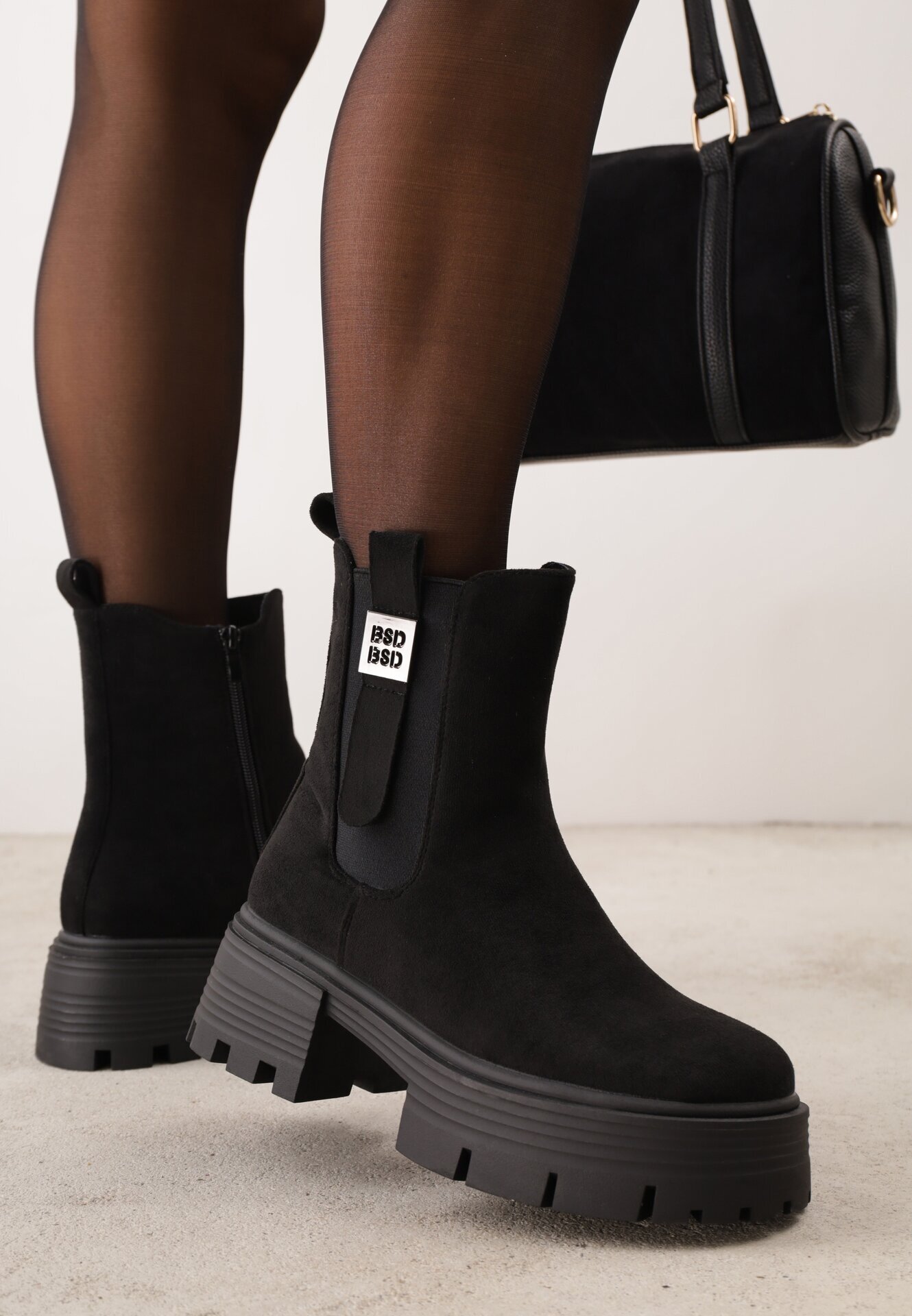 basida Botine Negre