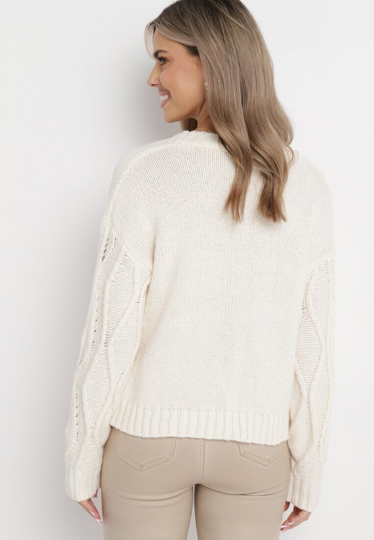 bisou's project Cardigan bej deschis tricotat cu nasturi