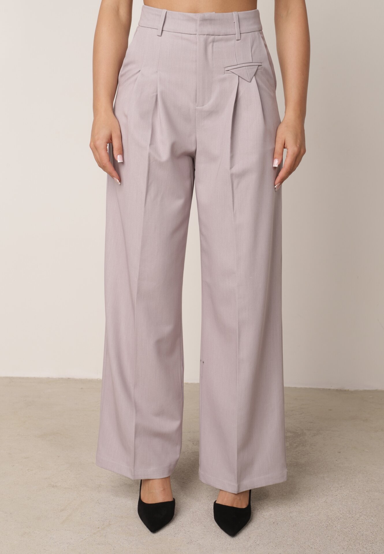bisou's project Pantaloni Gri Eleganți de Costum cu Pliuri Illthai