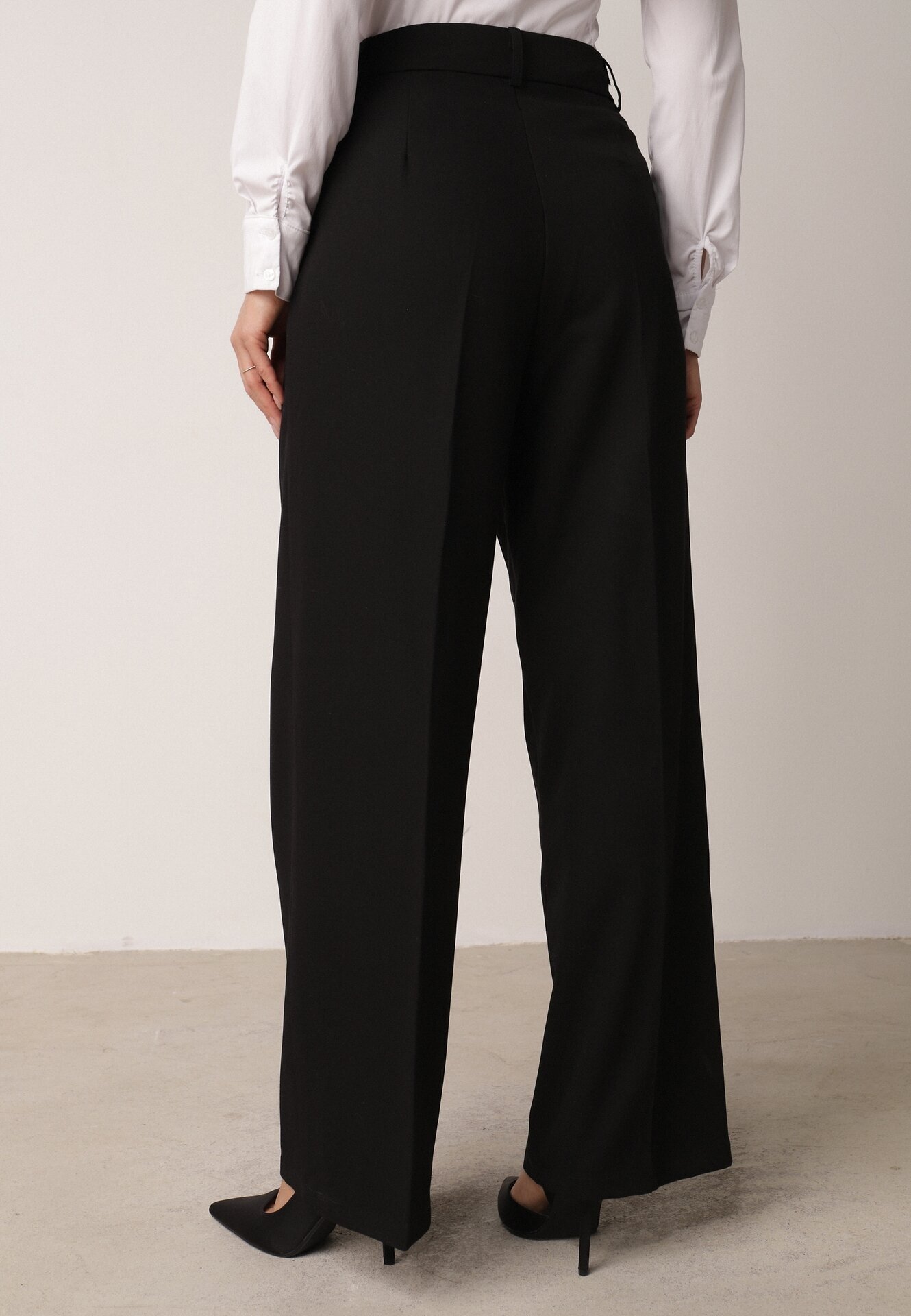bisou's project Pantaloni Negri Eleganti în Stil de Costum cu Pliuri Illthai