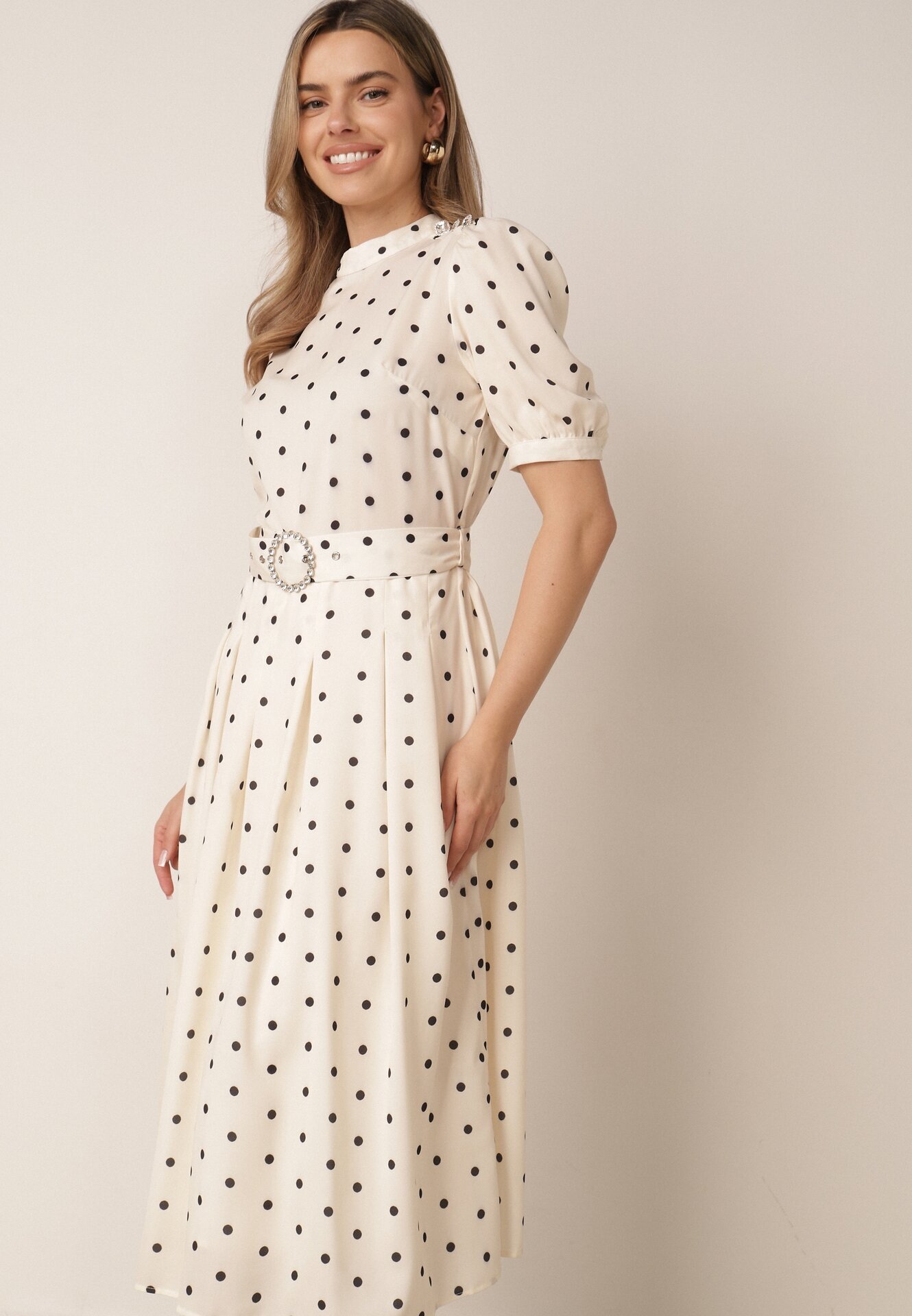 bisou's project Rochie midi bej deschis cu elastic în talie și curea din material textil cu cataramă Maerali