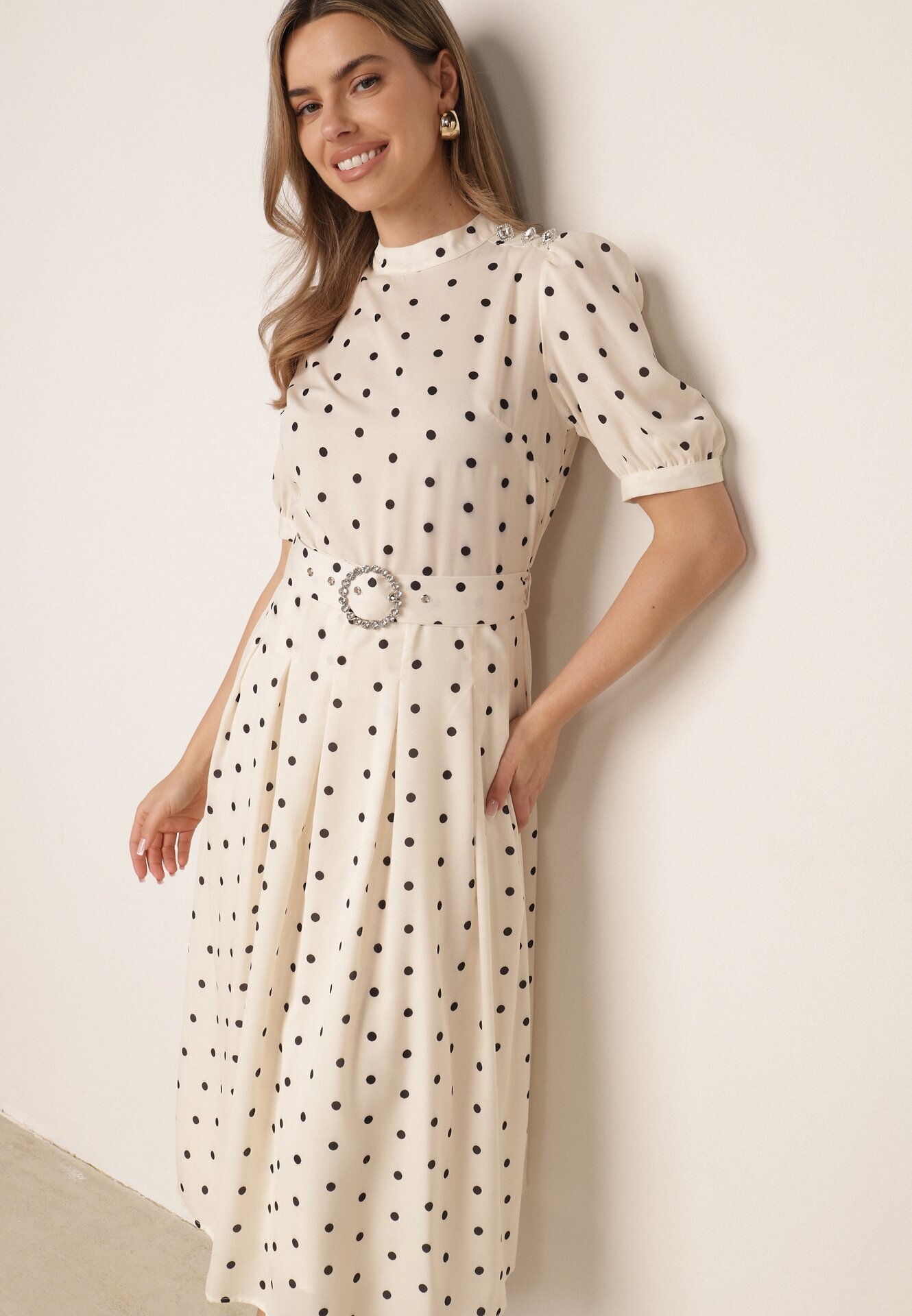 bisou's project Rochie midi bej deschis cu elastic în talie și curea din material textil cu cataramă Maerali
