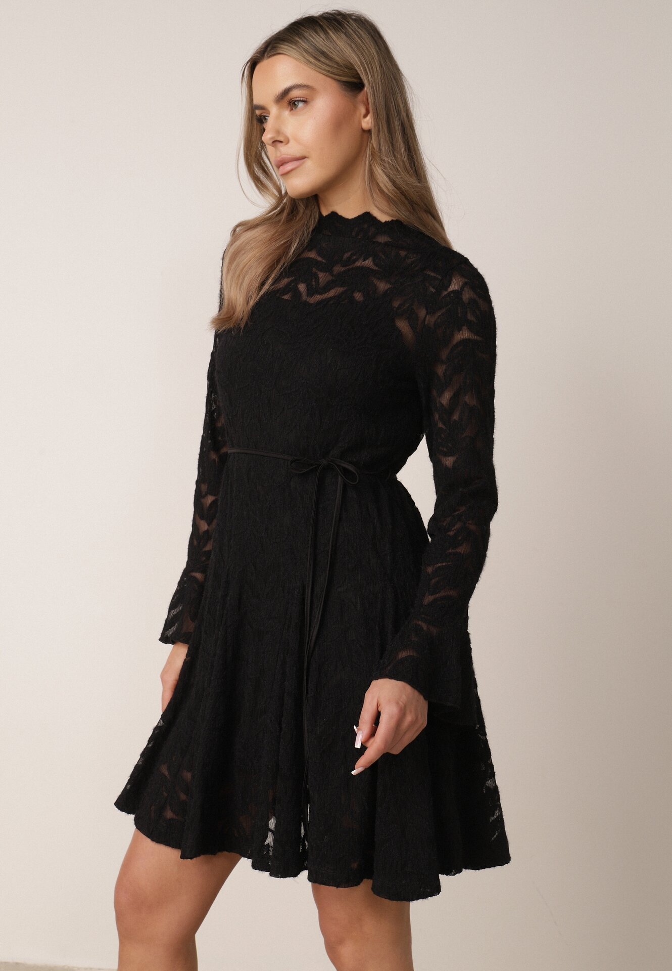 bisou's project Rochie Neagră