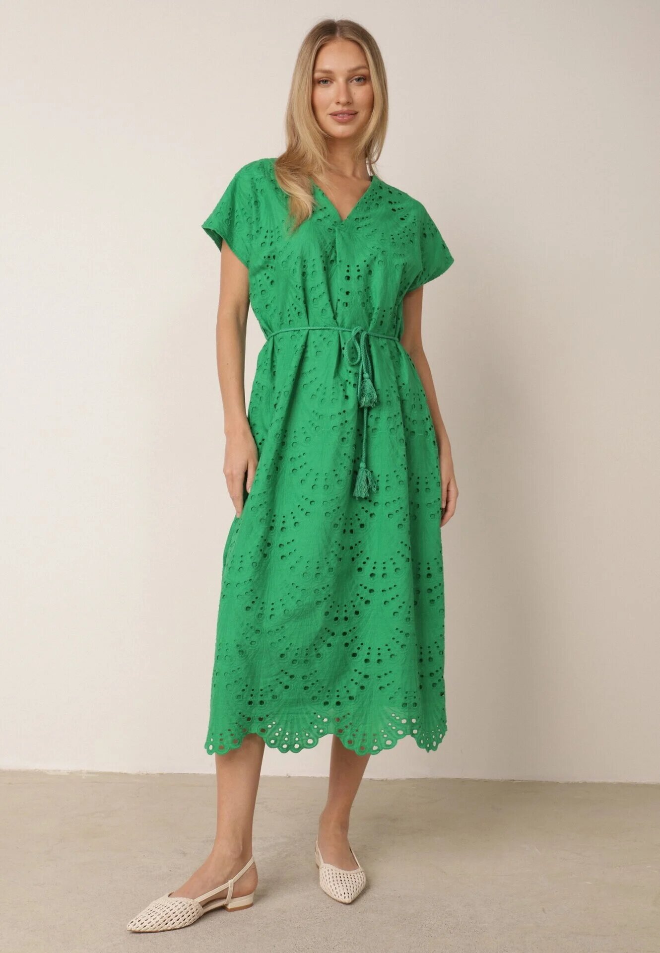 bisou's project Rochie Verde din Bumbac Decorată cu Broderie cu Mânecă Scurtă și Curea din Material Dimisha