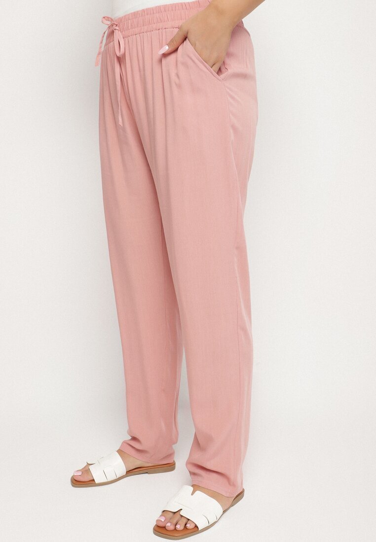 black&fish Pantaloni roz din material cu elastic în talie Airiana