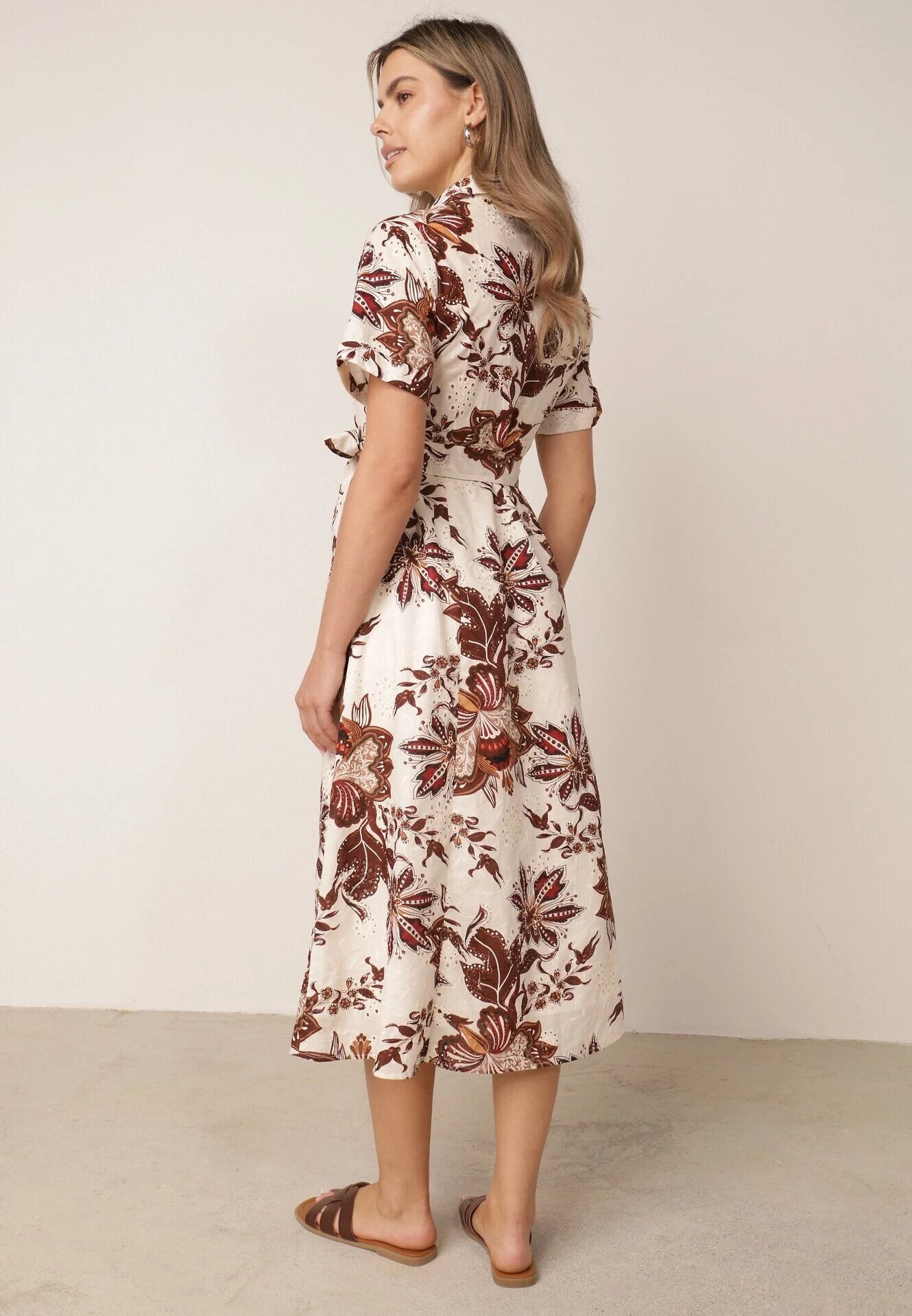 bludeise Rochie-cămașă din țesătură de bumbac cu broderie cu model floral Karicea Maro