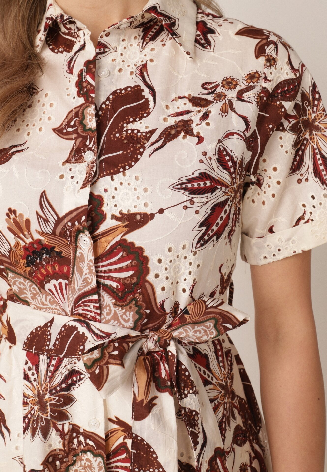 bludeise Rochie-cămașă din țesătură de bumbac cu broderie cu model floral Karicea Maro