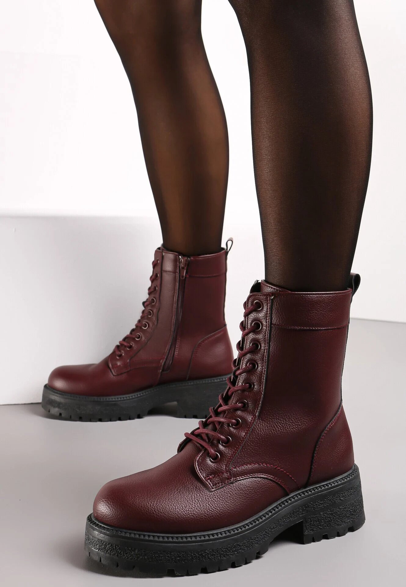  Botine Bordo