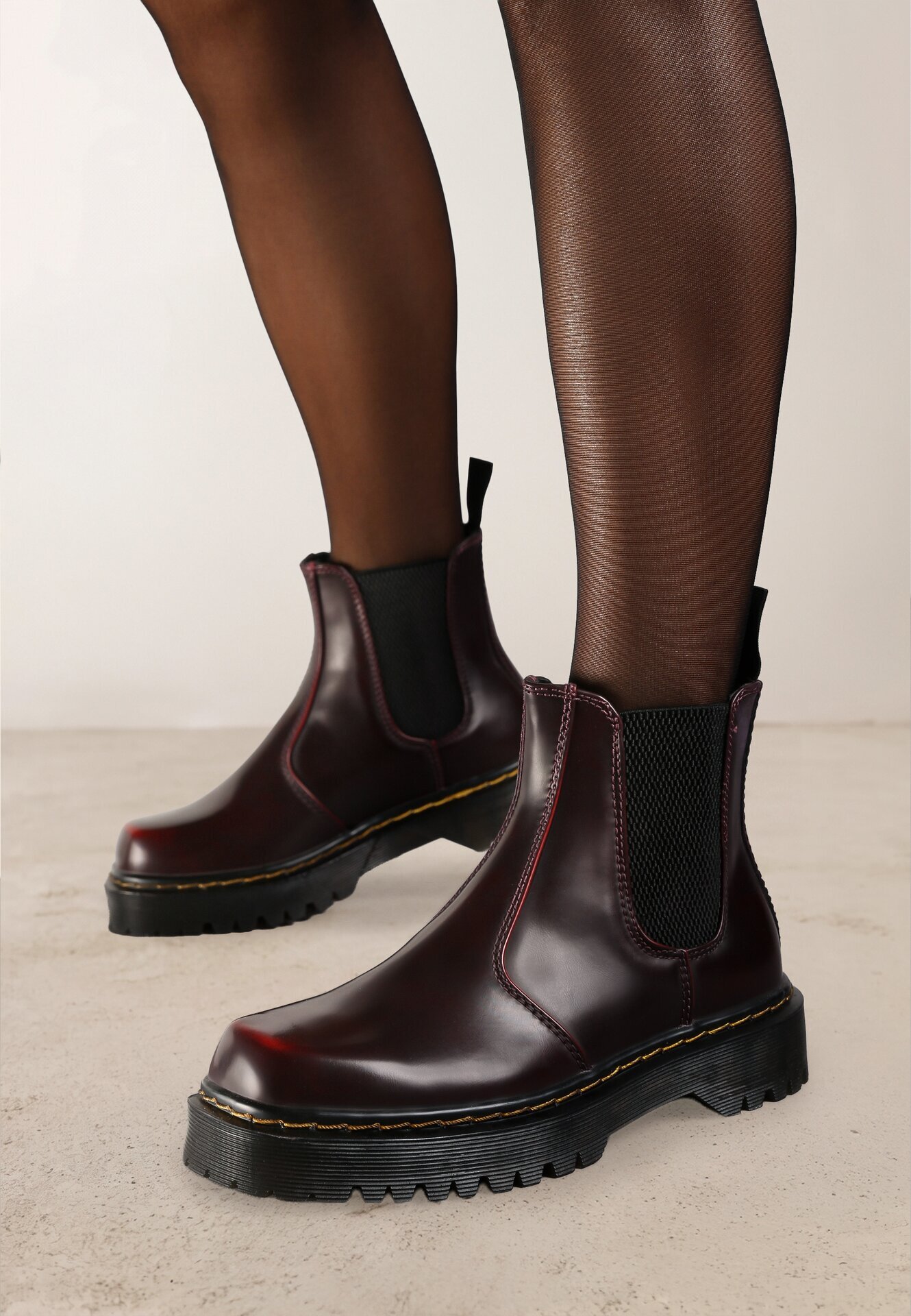  Botine Clasice Bordo cu Talpă Plată Tip Chelsea Irithen