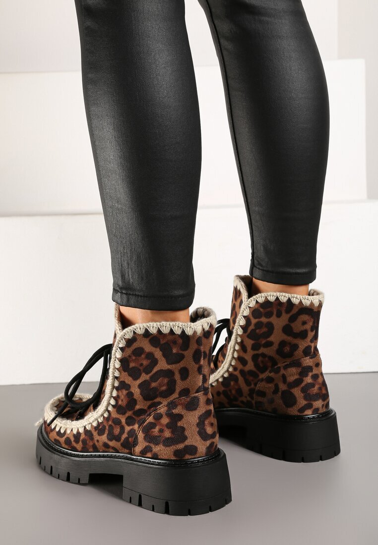  Botine Maro din imitație de piele întoarsă cu șireturi suplimentare decorate cu detalii brodate și cu model leopard Iveledi