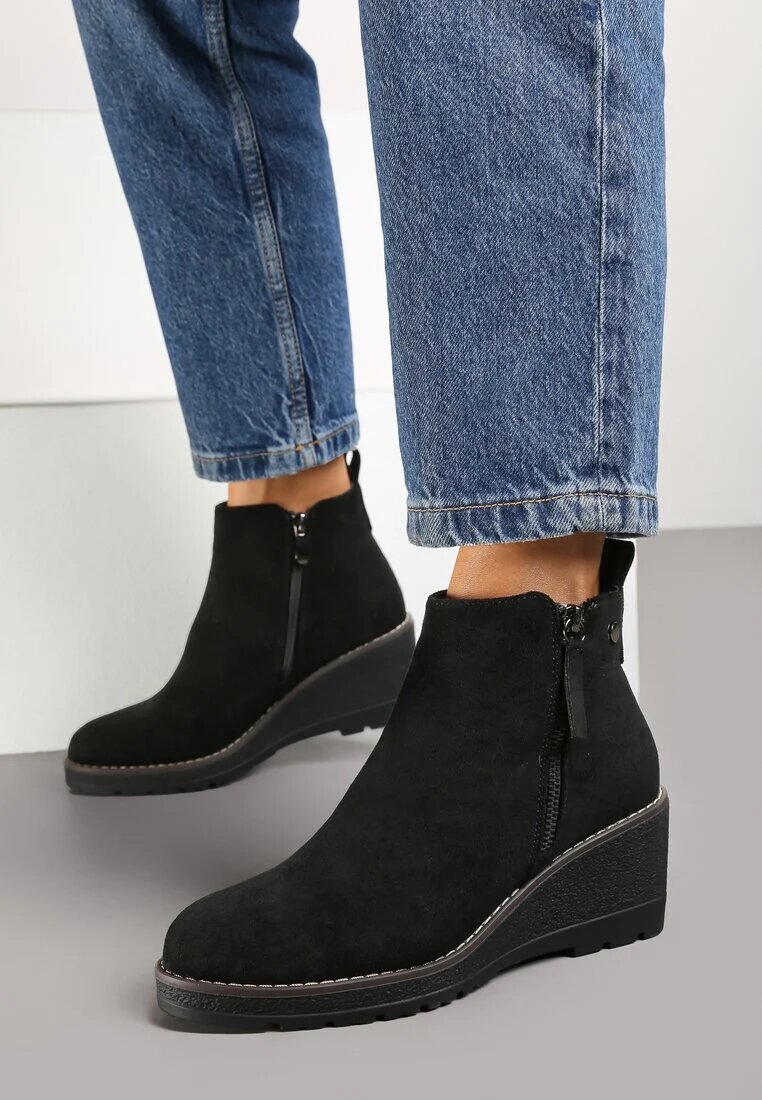  Botine Negre