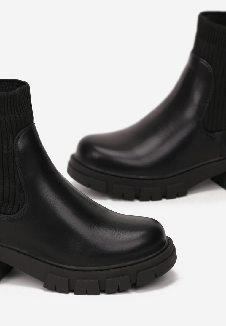  Botine Negre cu Carâmb Elastic Minoo