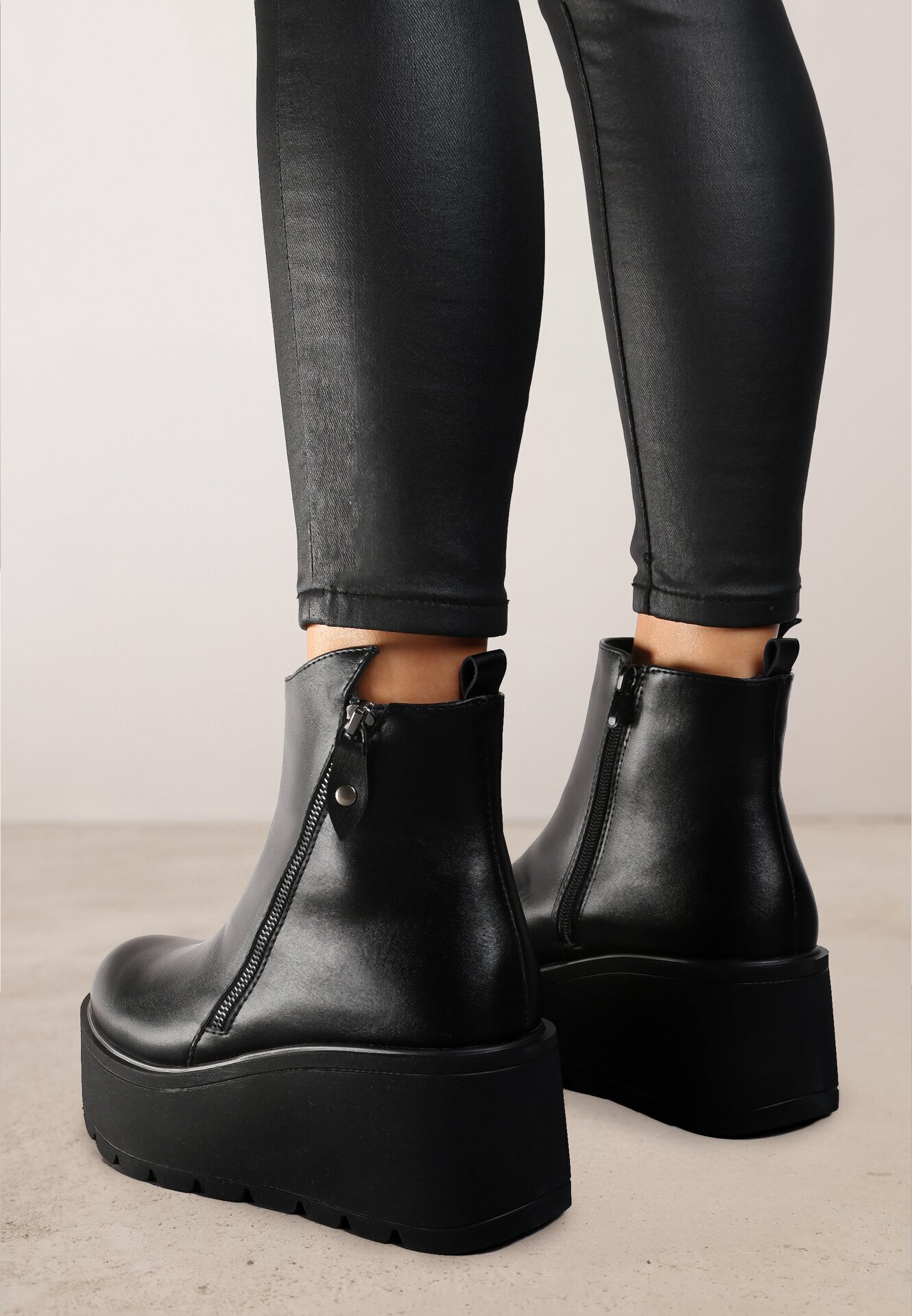  Botine Negre din Piele Ecologică cu Toc Pană cu Platformă Ornamente cu Fermoar Irivara