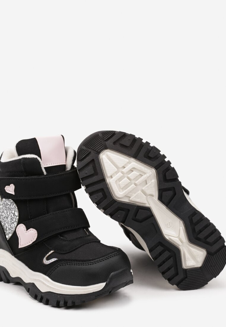  Botine Negre Plate cu scai Decorate cu inimi Verielle