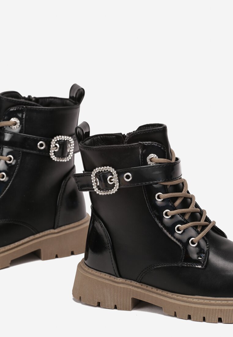  Botine tip Worker Negre Lăcuite din Piele ecologică cu Șireturi și Curea cu Cataramă Pordenta