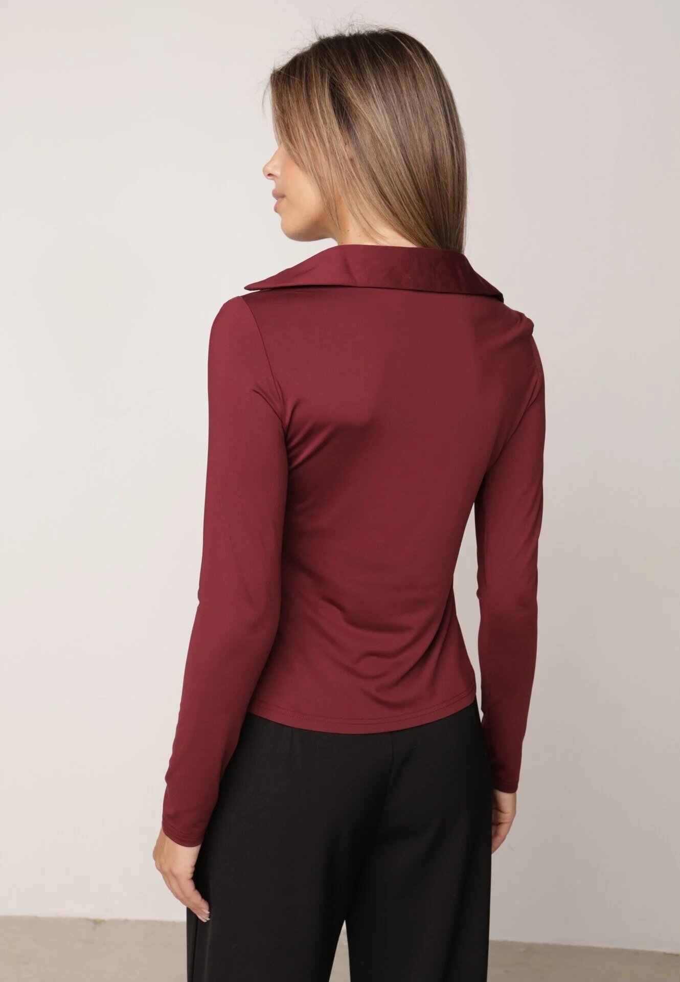 by swan Bluză din viscoză cu guler și nod decorativ sub bust Keramo Bordo