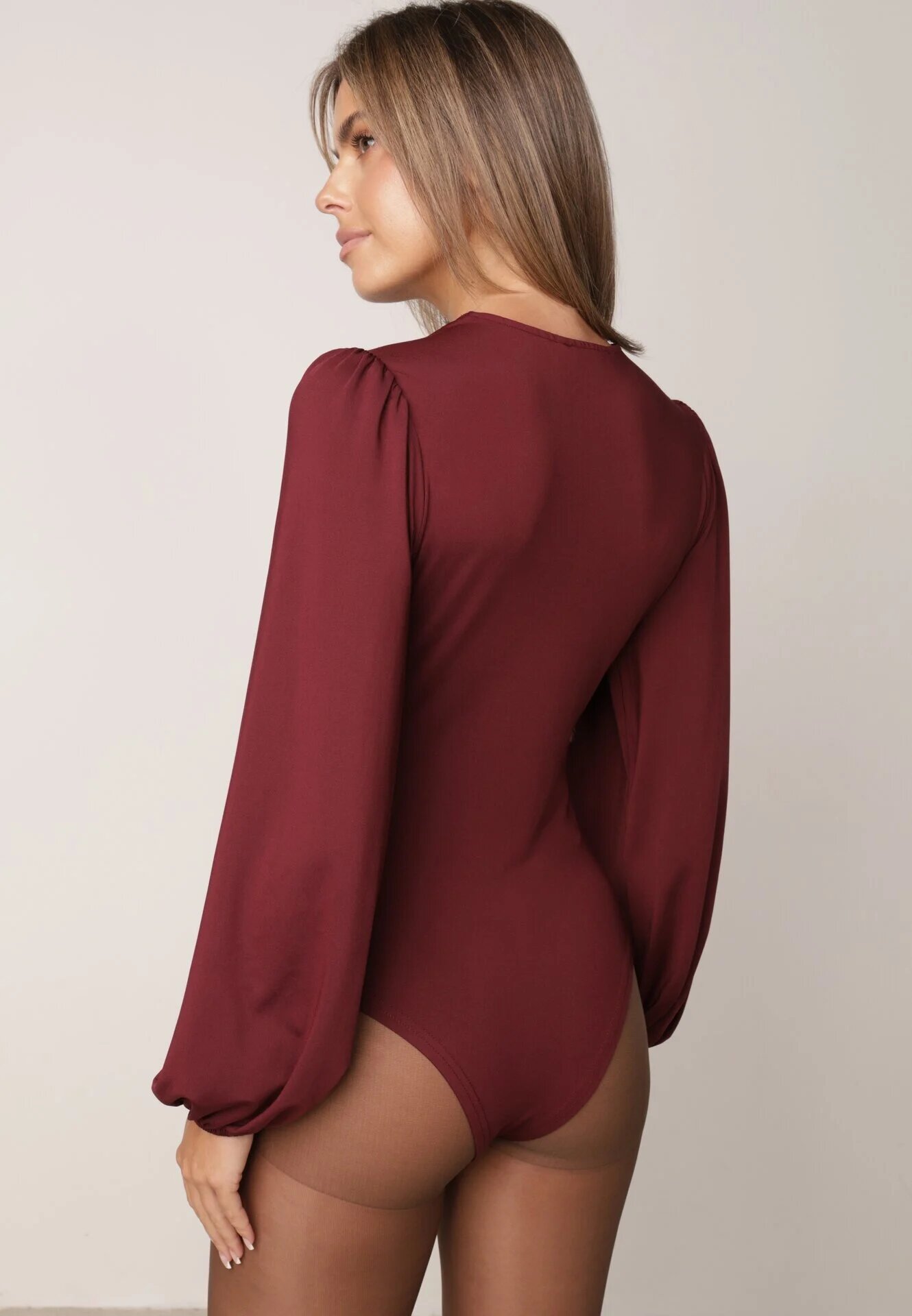 by swan Body din vâscoză cu croială petrecută și mâneci bufante Butteria Bordo
