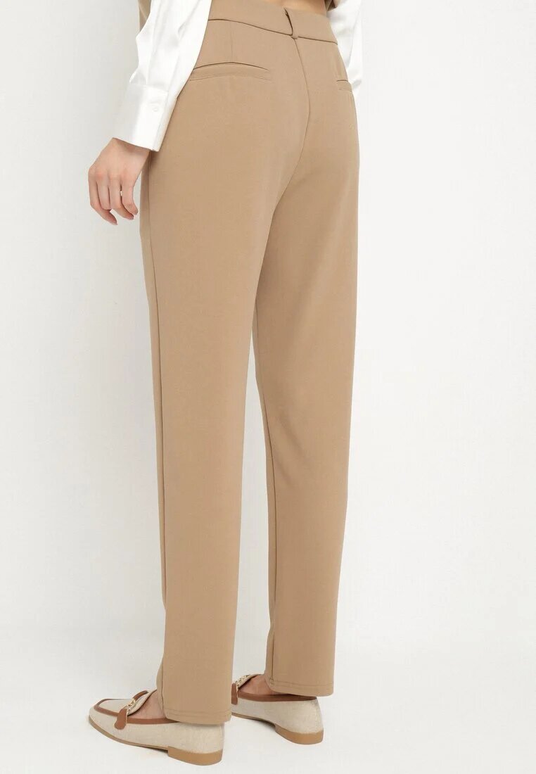 by swan Pantaloni de costum bej închis din viscoză cu talie înaltă și buzunare Senolira