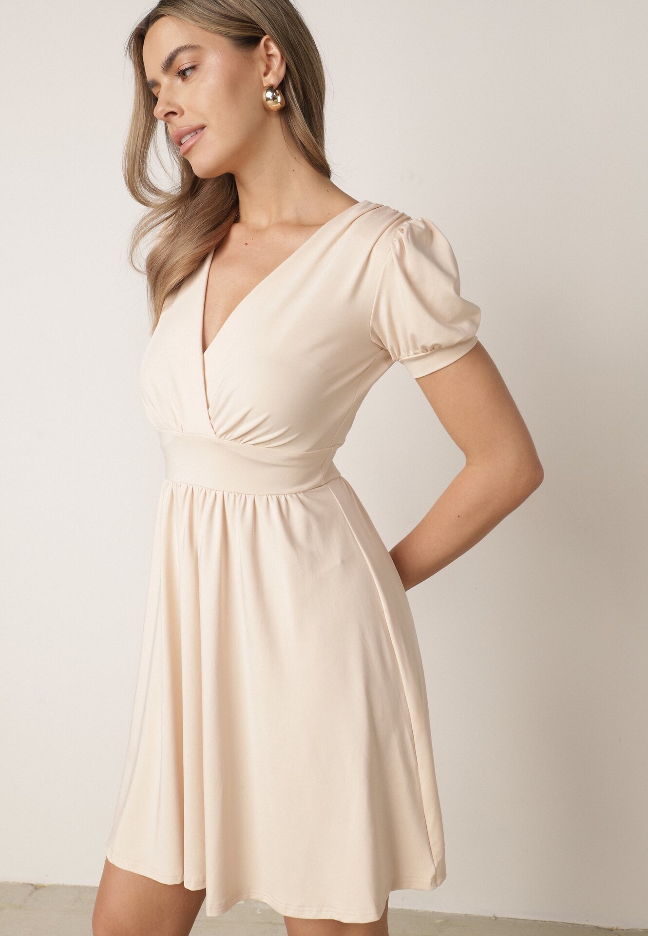 by swan Rochie Bej Coryle