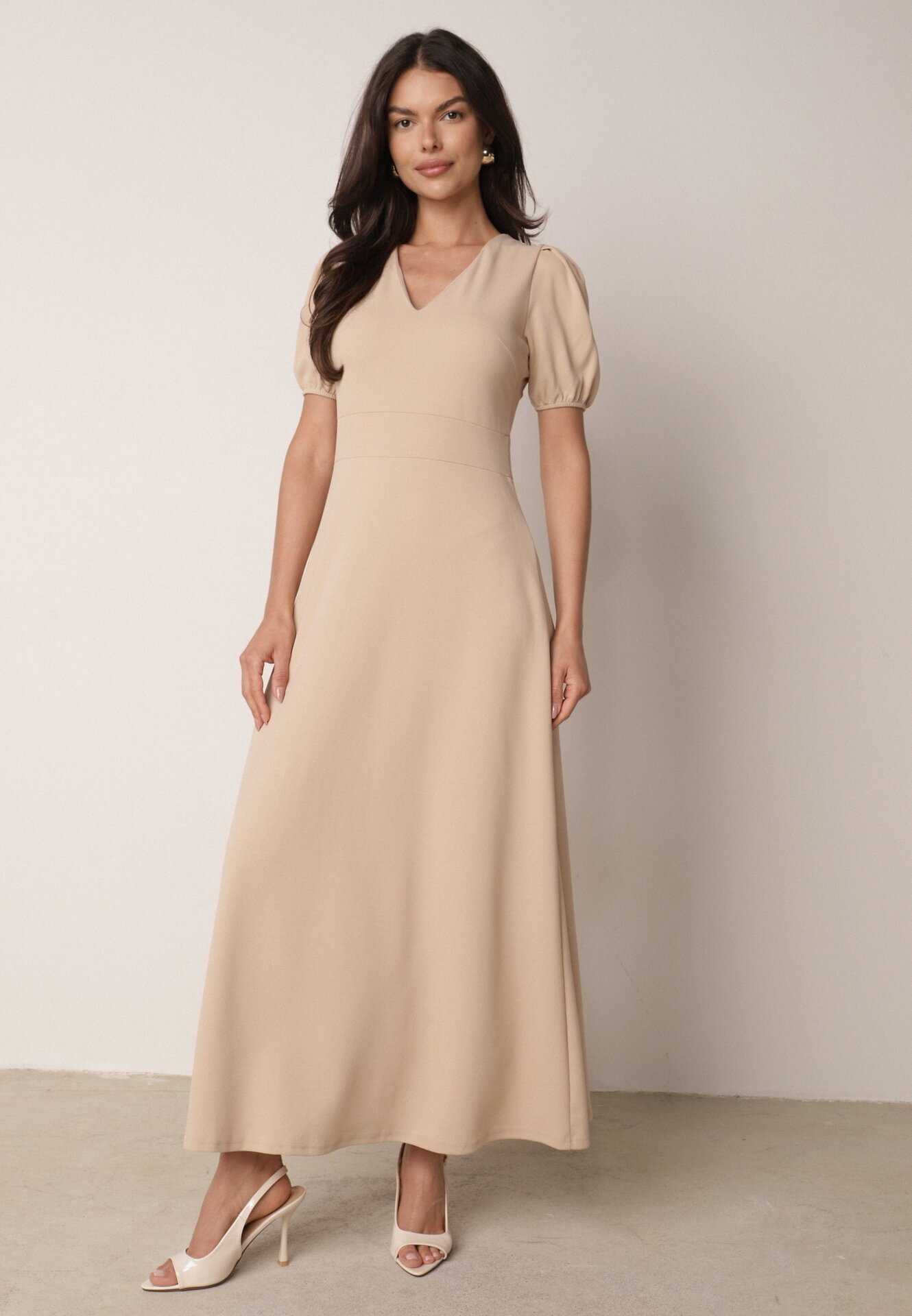 by swan Rochie Bej deschis Cloche cu Decolteu Triunghiular Efralinae