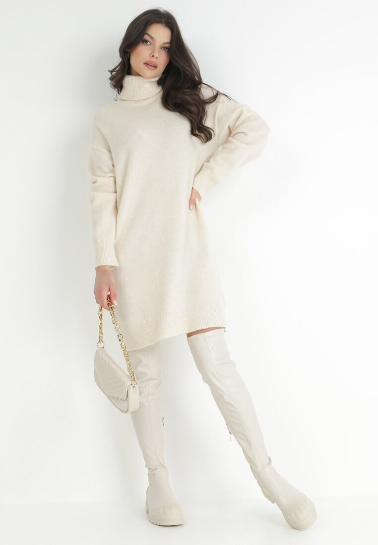 by swan Rochie bej din lână oversize cu guler înalt Heire