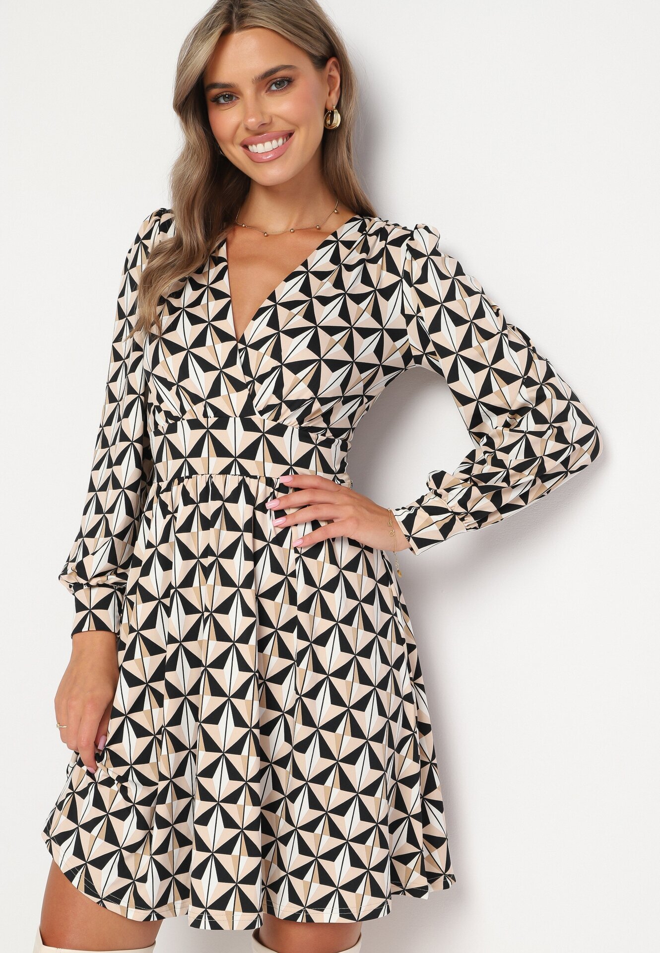 by swan Rochie Bej și Neagră Mini cu Model Geometric cu Elastic în Talie Viotta