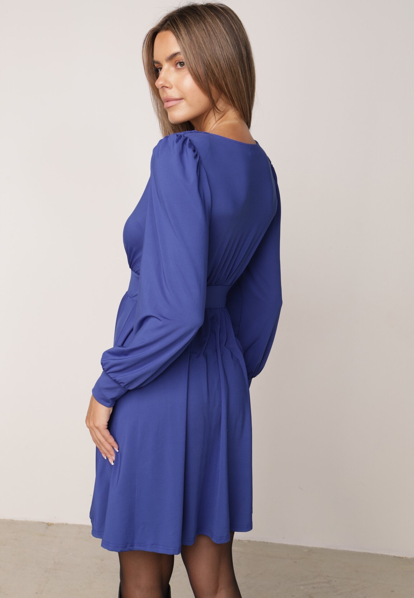 by swan Rochie Bleumarin