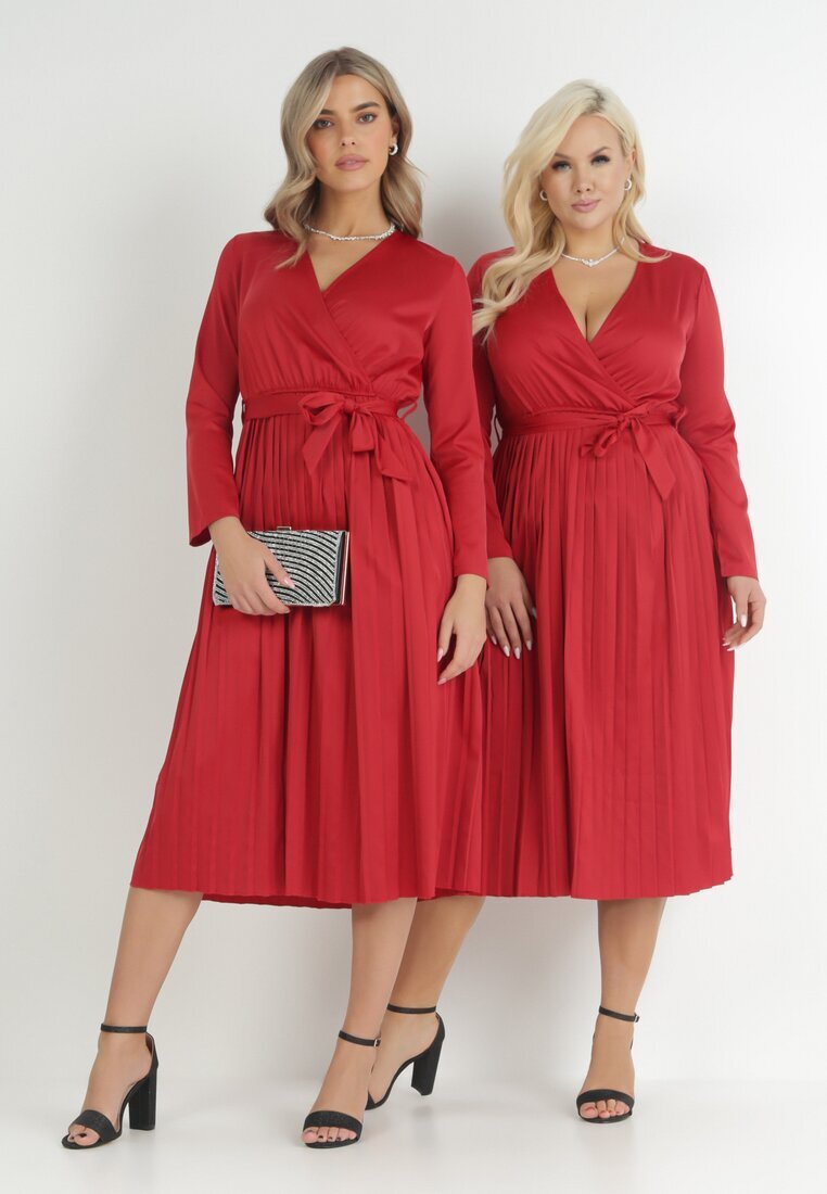 by swan Rochie Bordo Thessothoe