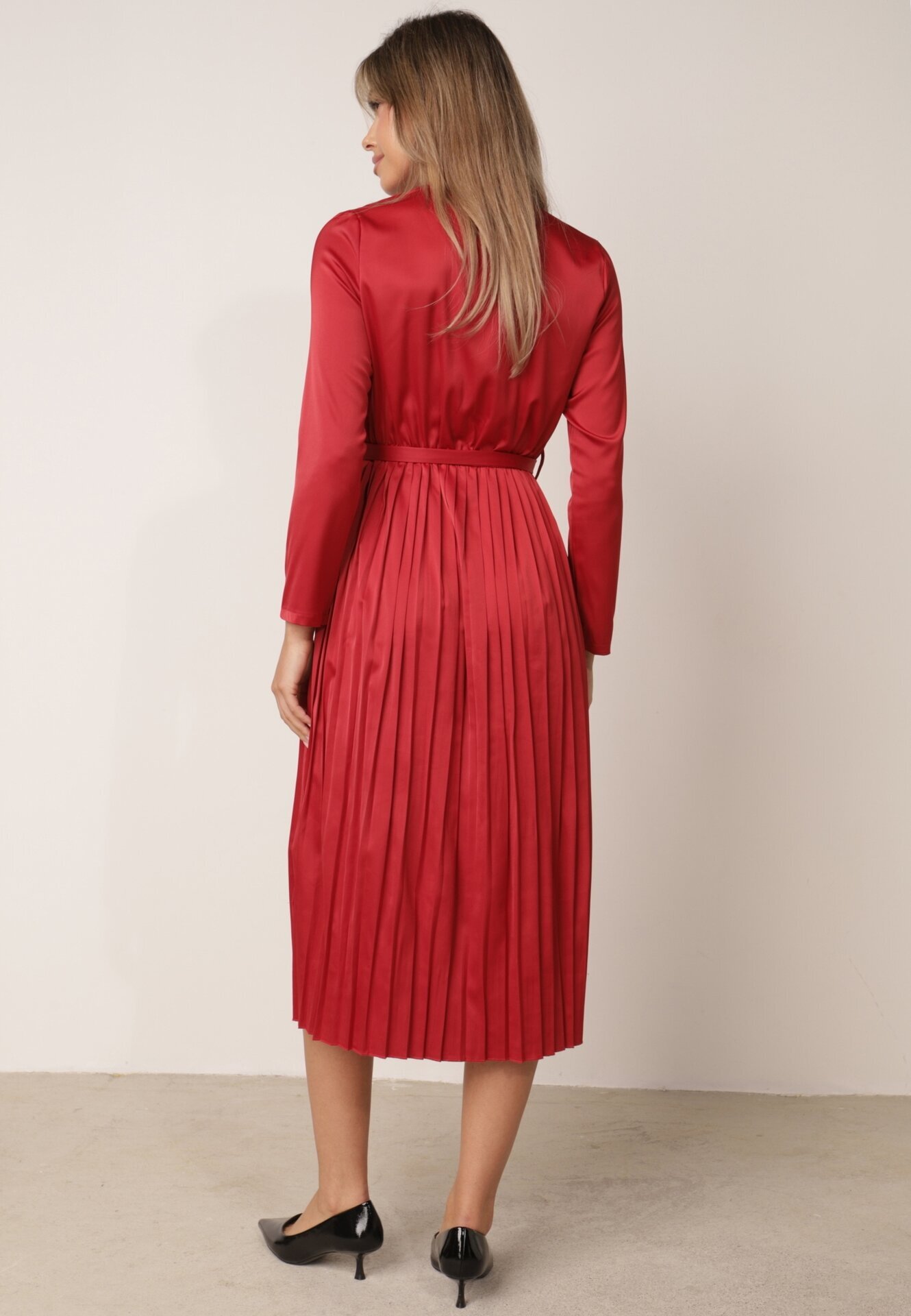 by swan Rochie Bordo Thessothoe
