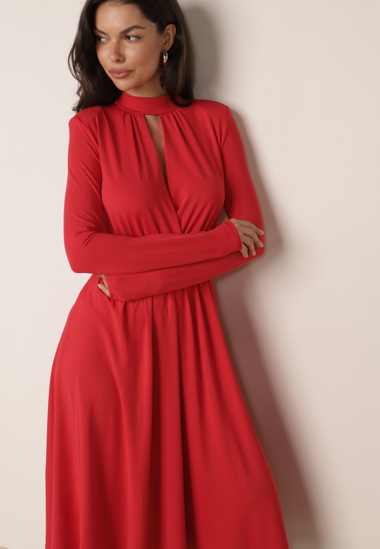 by swan Rochie Cloche Roșie cu Decupaj Decorativ și Umeri Întăriți Rivfedi