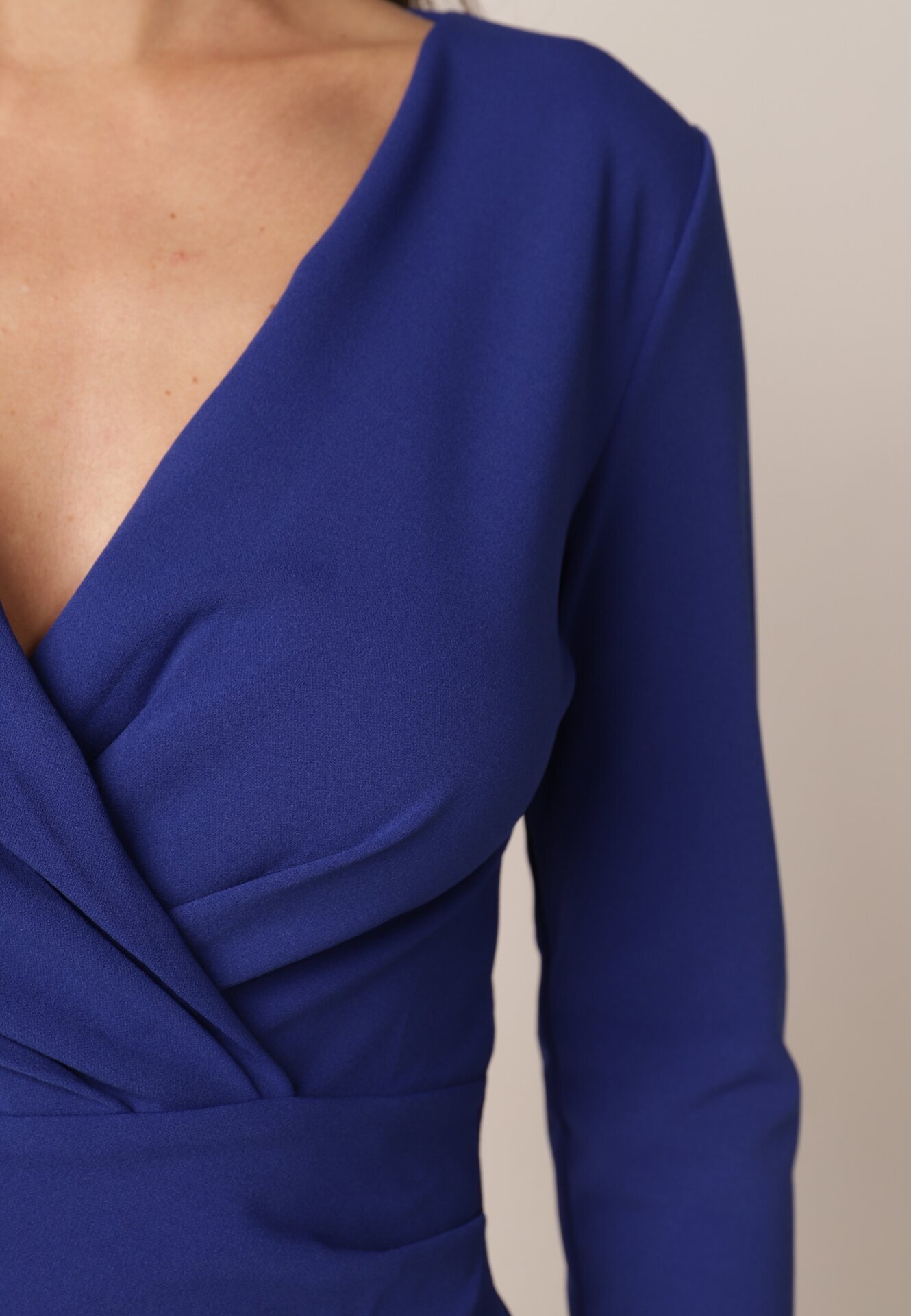 by swan Rochie Mini Bleu-marin cu Decolteu Plic și Încrețituri Hiacinta