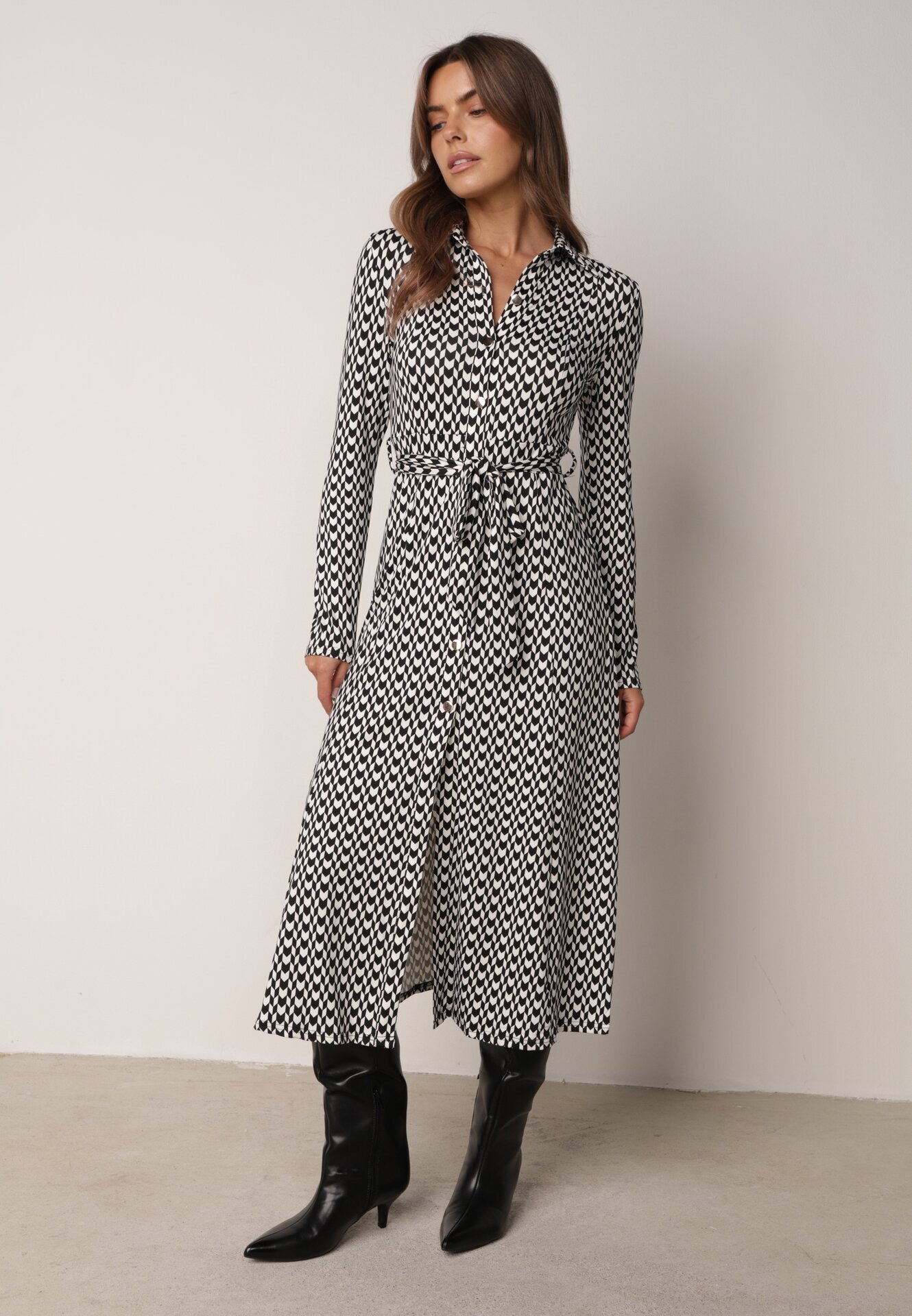 by swan Rochie Neagră Evazată Lungă