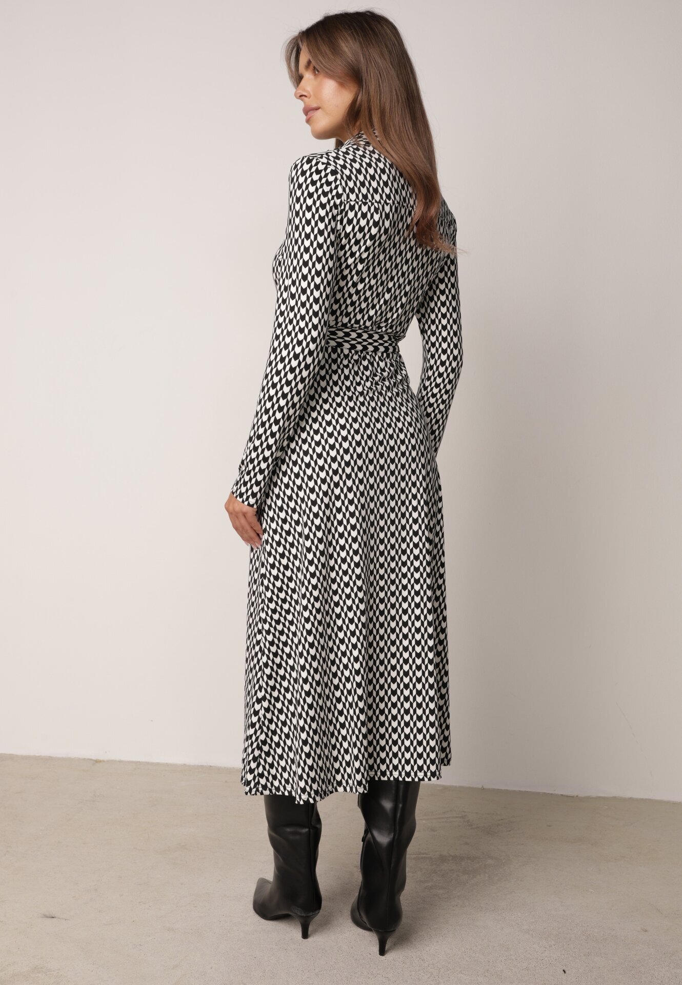 by swan Rochie Neagră Evazată Lungă