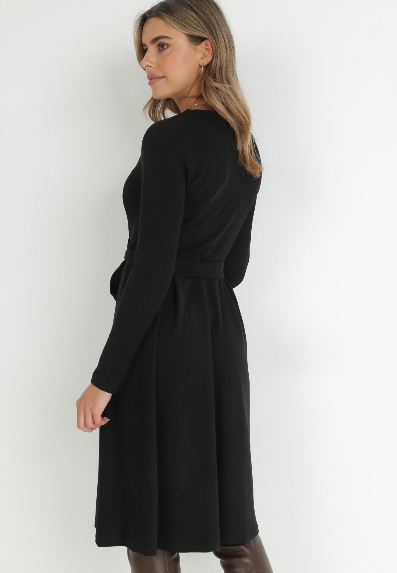 by swan Rochie Neagră Therinore