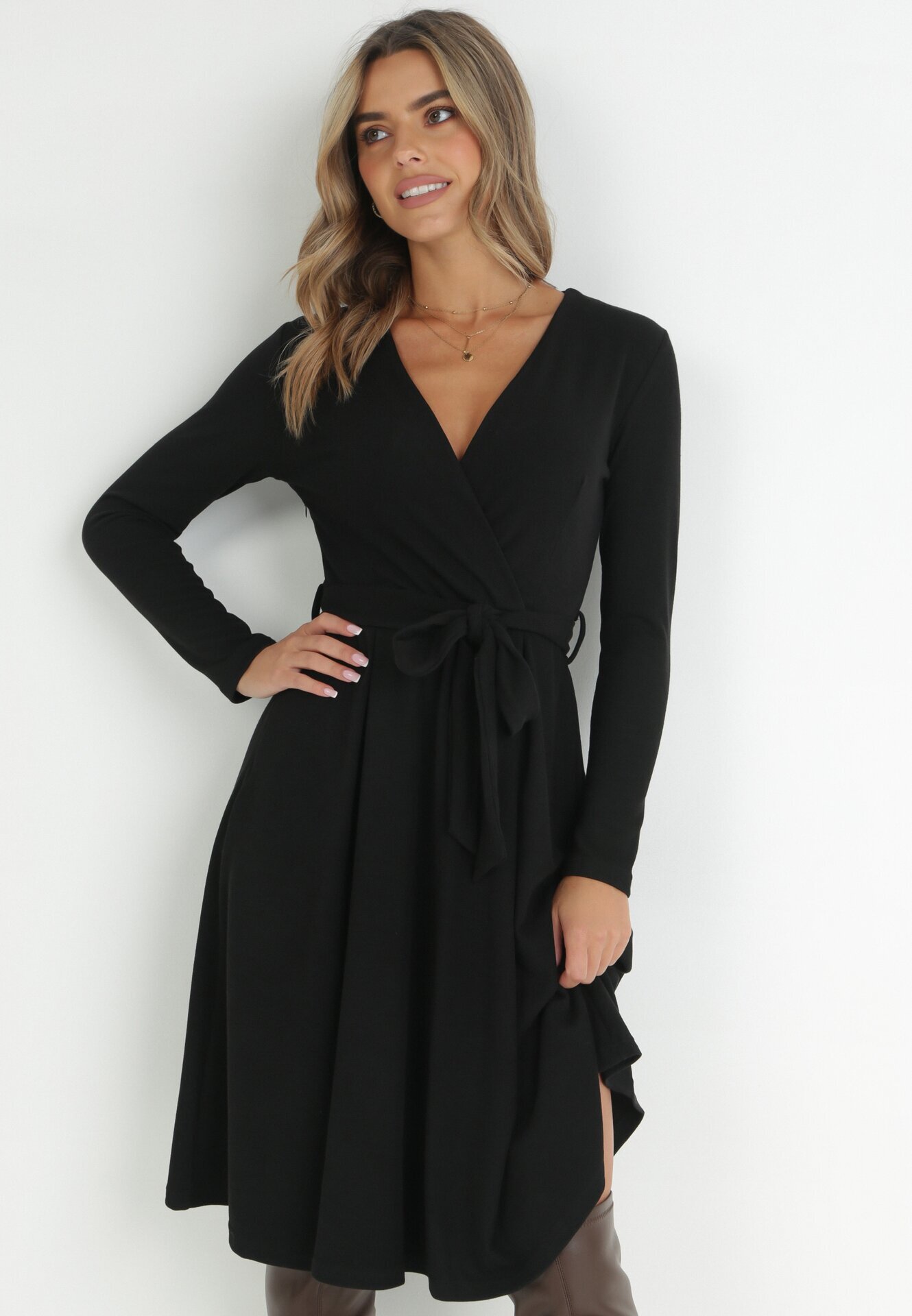 by swan Rochie Neagră Therinore